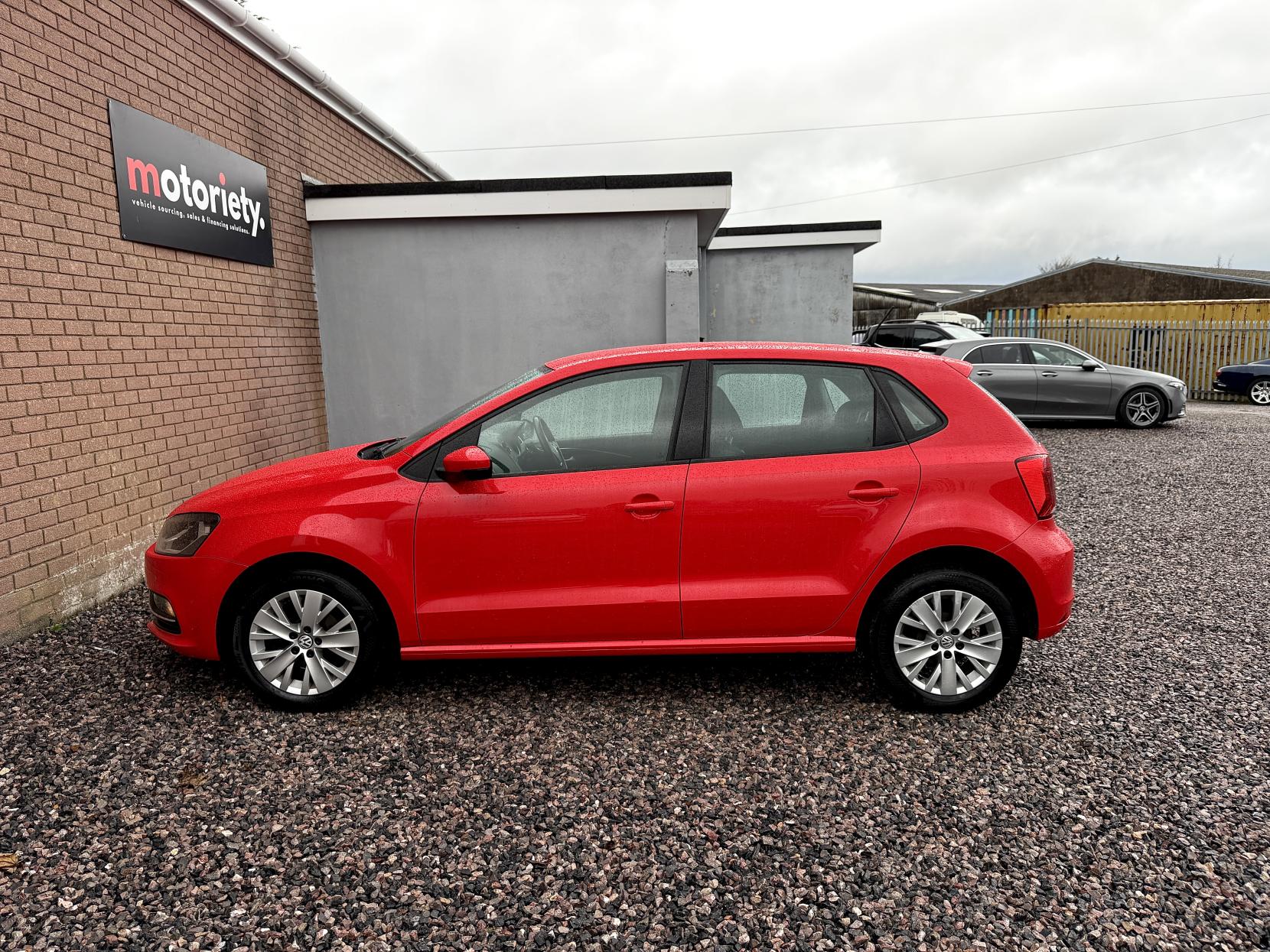 Volkswagen Polo 1.0 BlueMotion Tech SE Hatchback 5dr Petrol Manual Euro 6 (s/s) (75 ps)