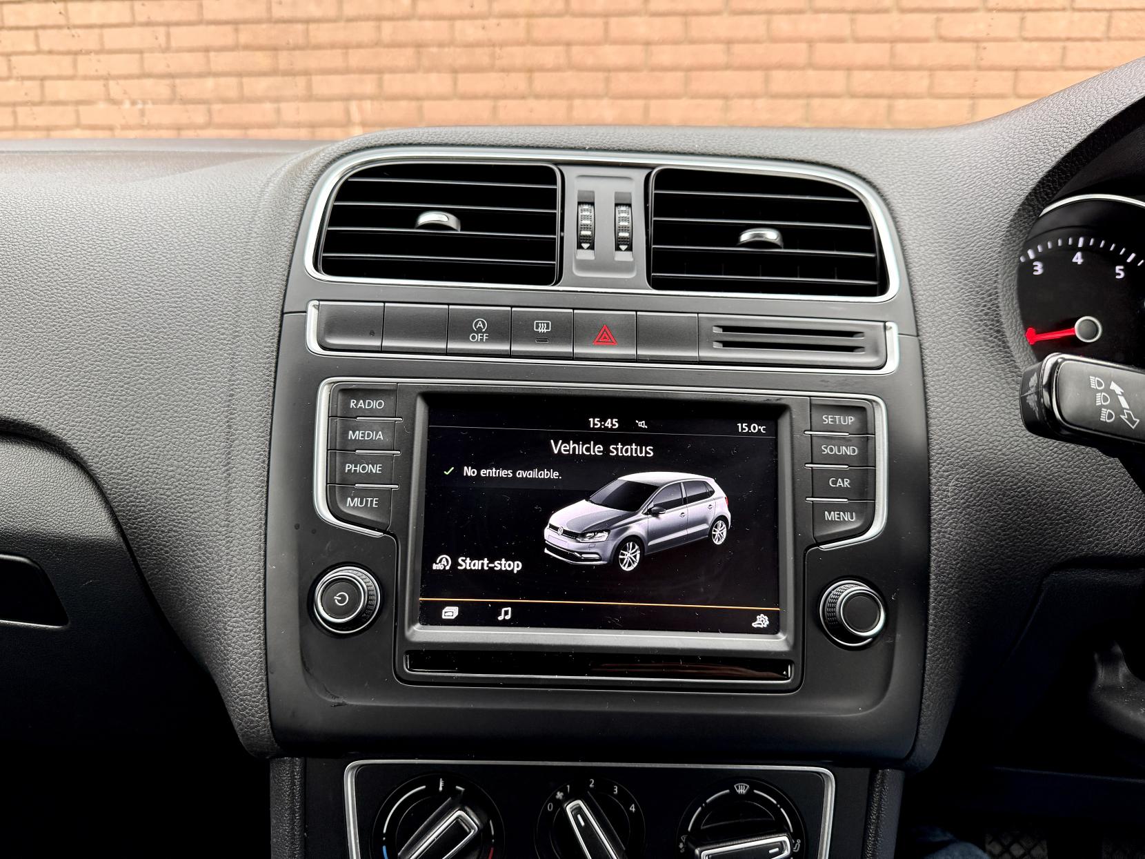 Volkswagen Polo 1.0 BlueMotion Tech SE Hatchback 5dr Petrol Manual Euro 6 (s/s) (75 ps)