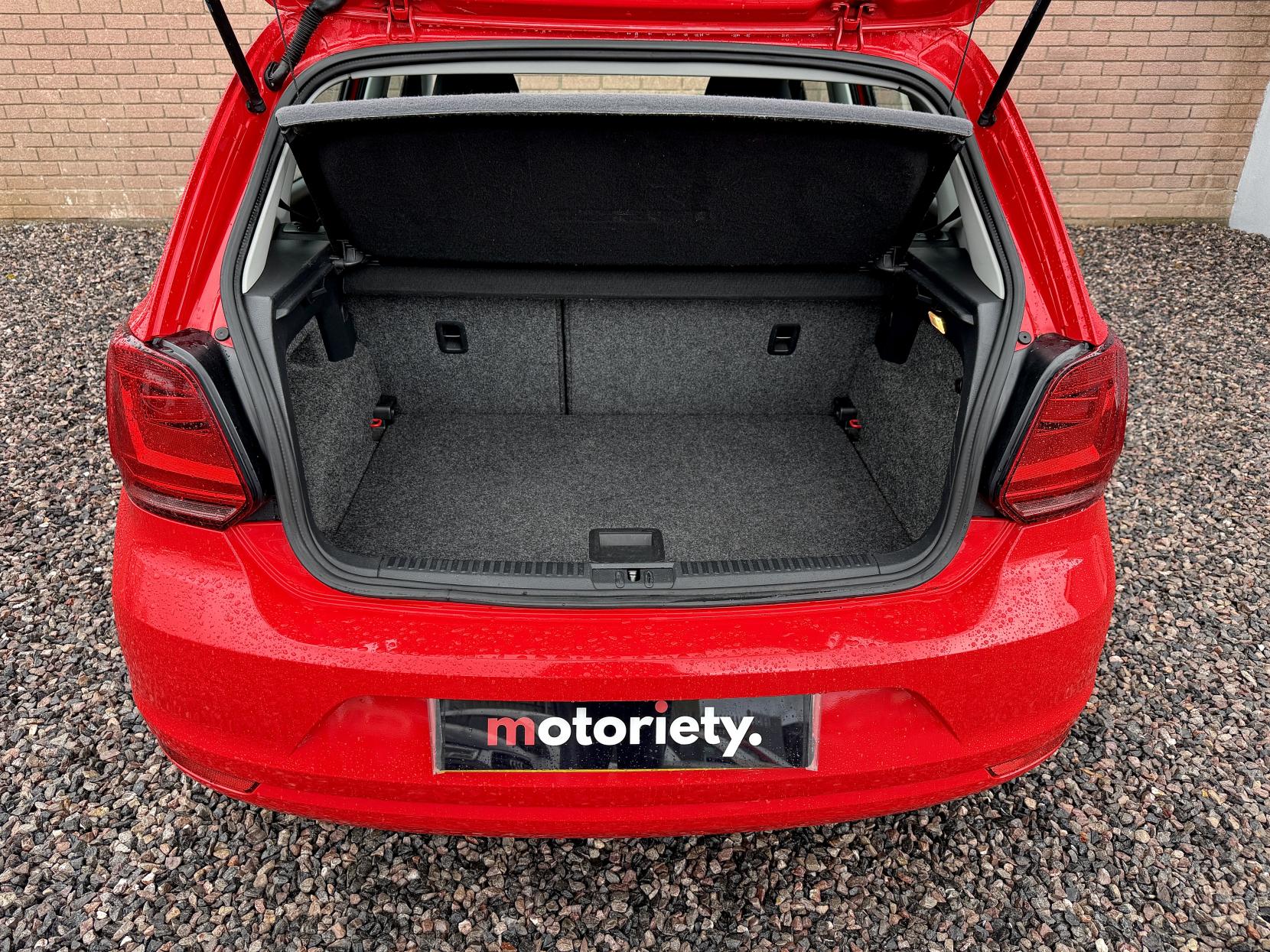 Volkswagen Polo 1.0 BlueMotion Tech SE Hatchback 5dr Petrol Manual Euro 6 (s/s) (75 ps)