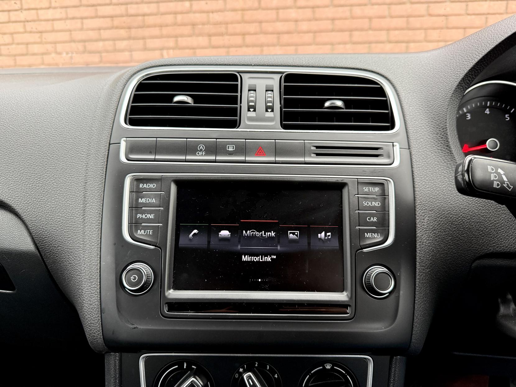 Volkswagen Polo 1.0 BlueMotion Tech SE Hatchback 5dr Petrol Manual Euro 6 (s/s) (75 ps)