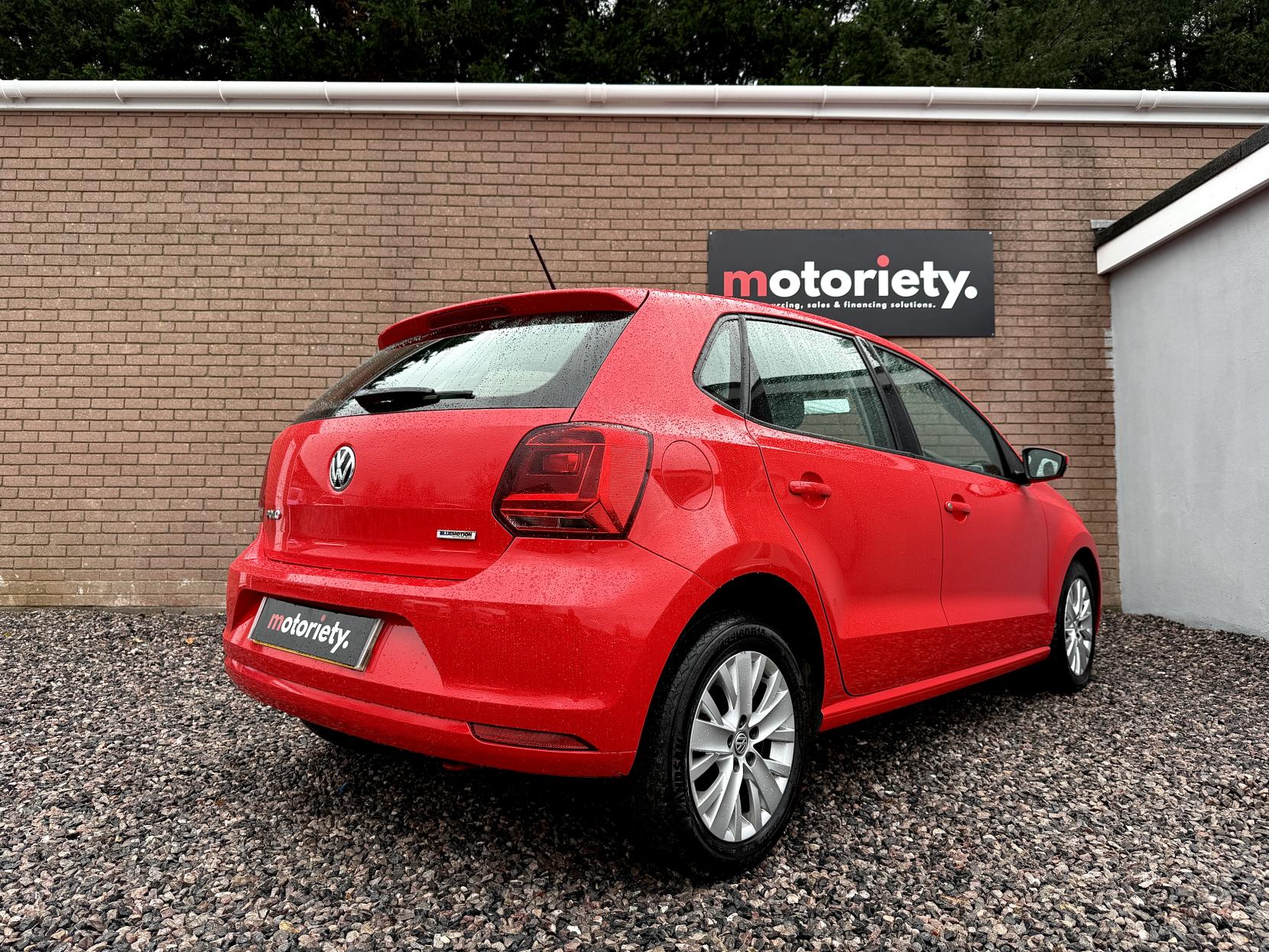 Volkswagen Polo 1.0 BlueMotion Tech SE Hatchback 5dr Petrol Manual Euro 6 (s/s) (75 ps)