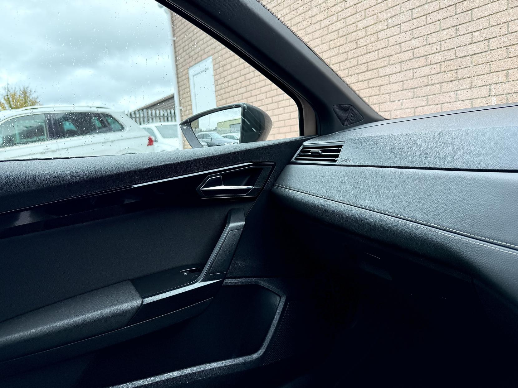 SEAT Ibiza 1.0 TSI XCELLENCE Hatchback 5dr Petrol Manual Euro 6 (s/s) GPF (95 ps)