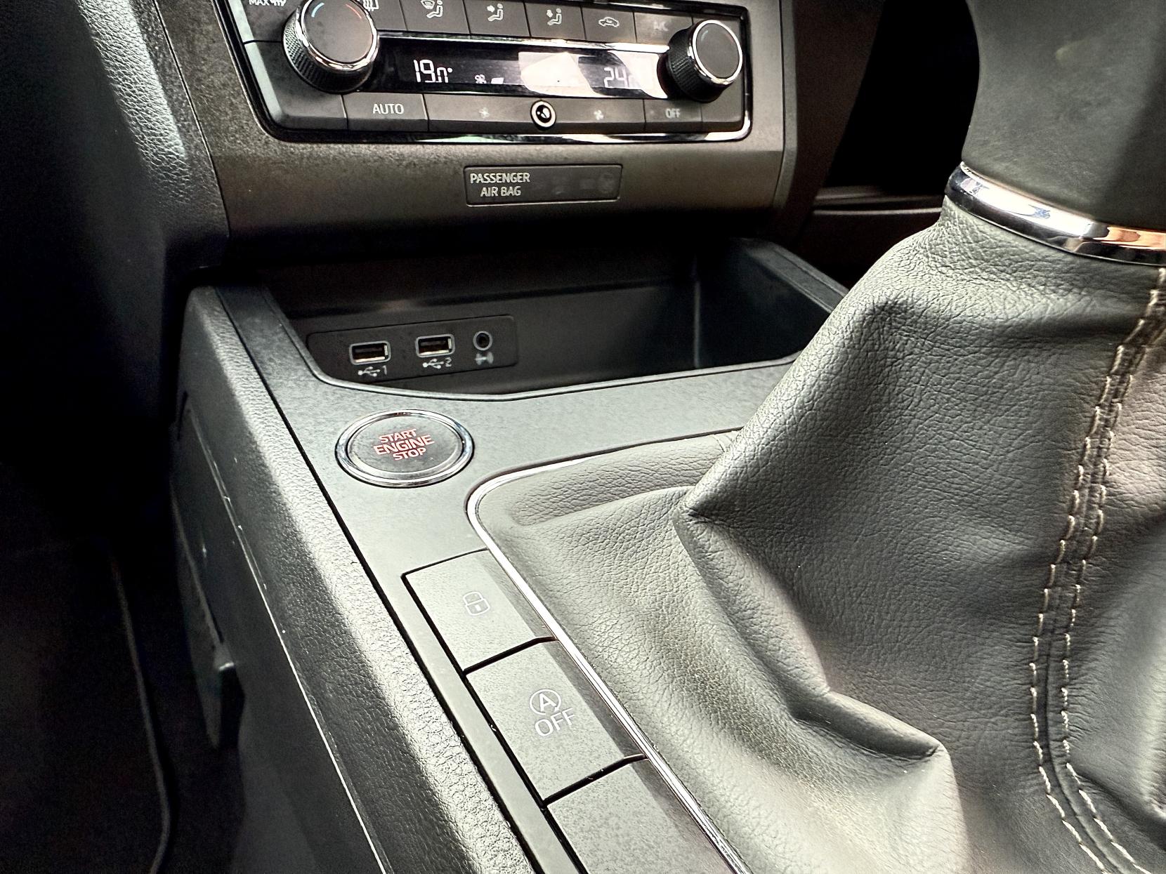 SEAT Ibiza 1.0 TSI XCELLENCE Hatchback 5dr Petrol Manual Euro 6 (s/s) GPF (95 ps)