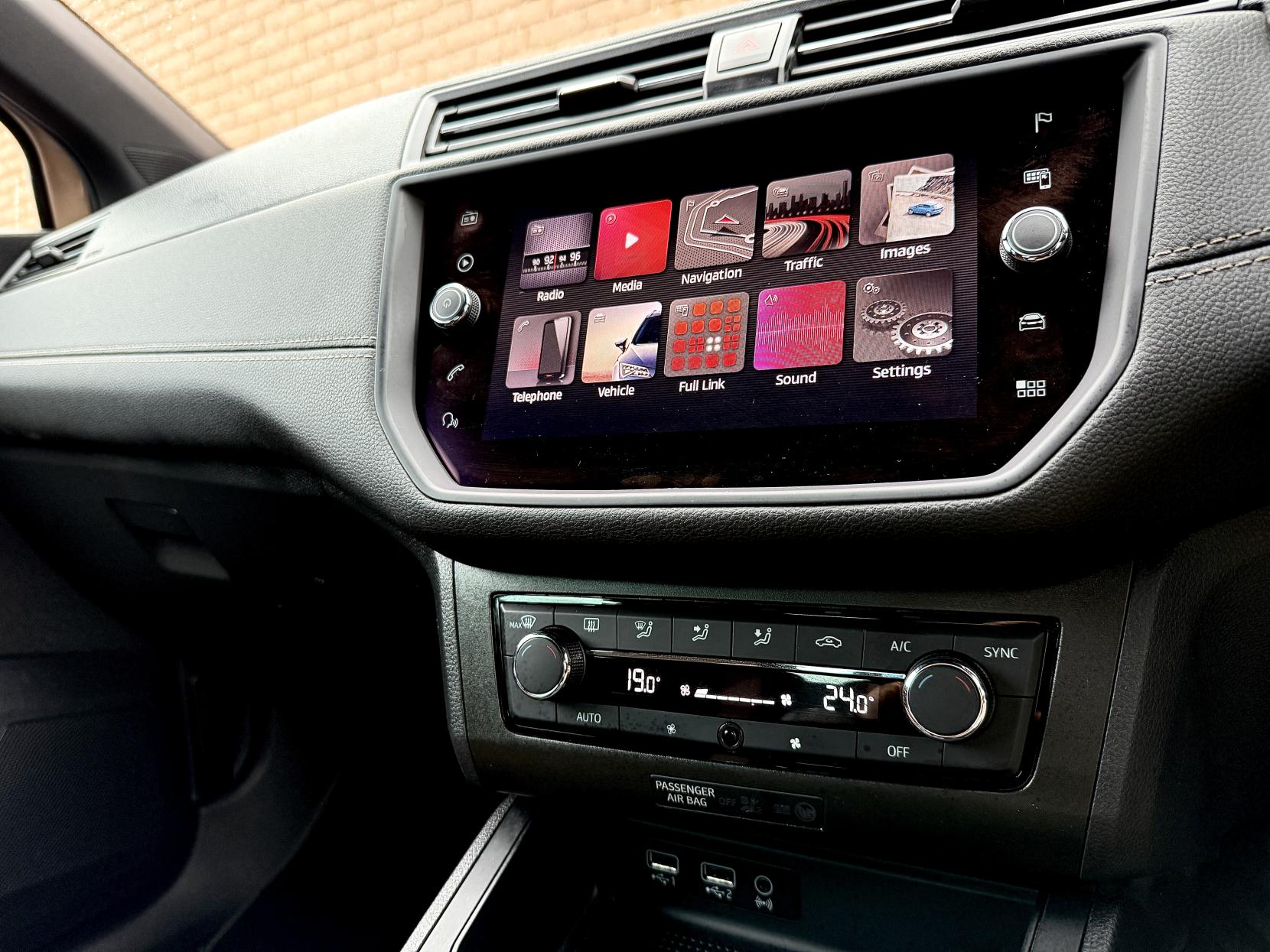 SEAT Ibiza 1.0 TSI XCELLENCE Hatchback 5dr Petrol Manual Euro 6 (s/s) GPF (95 ps)