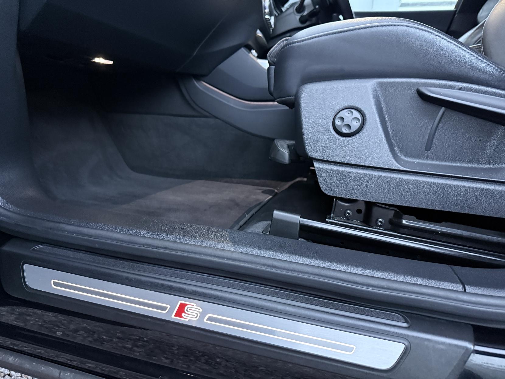 Audi Q5 2.0 TFSI 45 S line SUV 5dr Petrol S Tronic quattro Euro 6 (s/s) (245 ps)