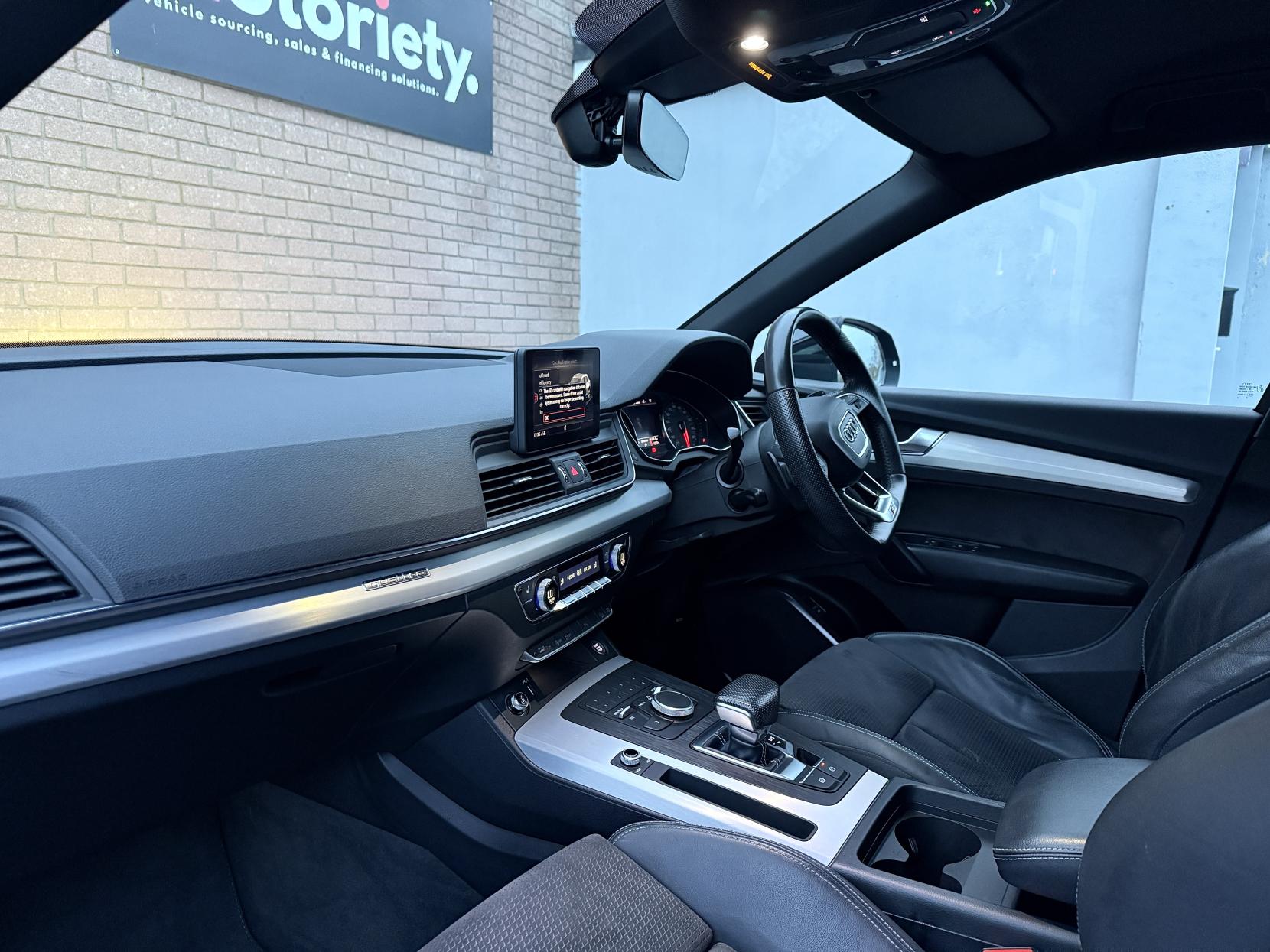 Audi Q5 2.0 TFSI 45 S line SUV 5dr Petrol S Tronic quattro Euro 6 (s/s) (245 ps)