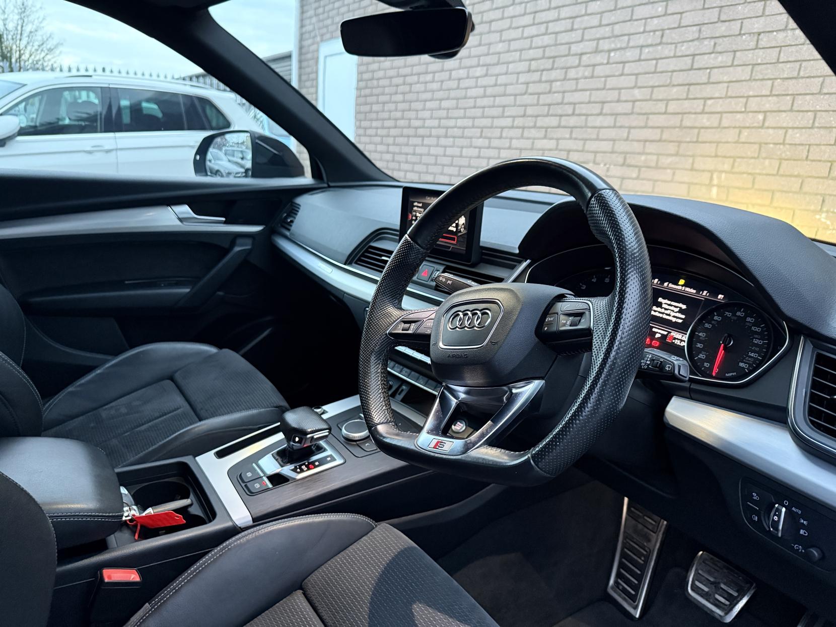 Audi Q5 2.0 TFSI 45 S line SUV 5dr Petrol S Tronic quattro Euro 6 (s/s) (245 ps)