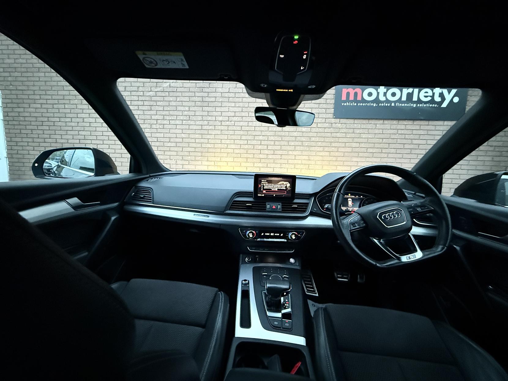 Audi Q5 2.0 TFSI 45 S line SUV 5dr Petrol S Tronic quattro Euro 6 (s/s) (245 ps)