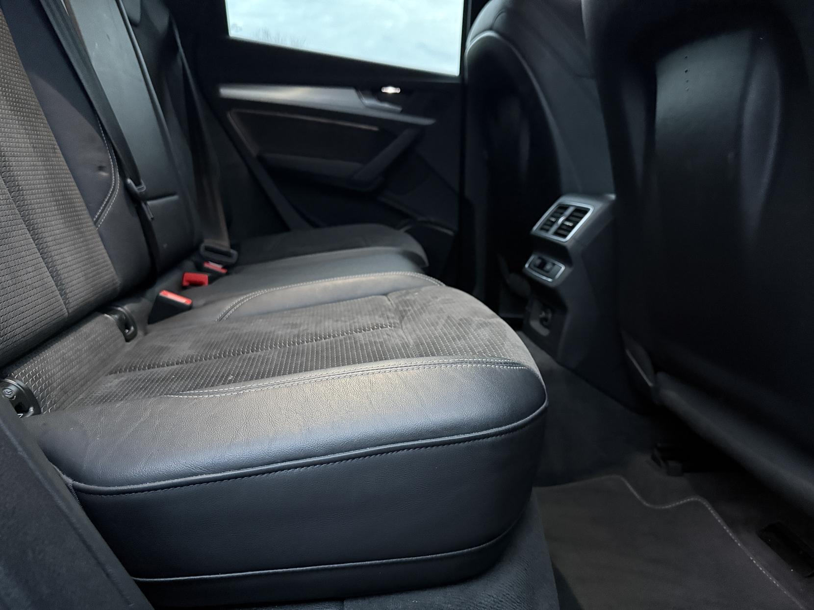 Audi Q5 2.0 TFSI 45 S line SUV 5dr Petrol S Tronic quattro Euro 6 (s/s) (245 ps)