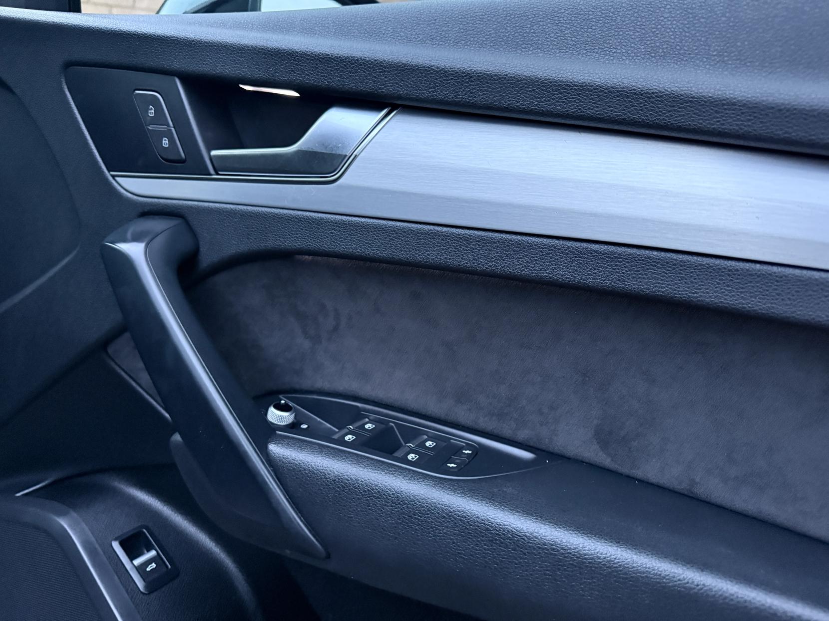 Audi Q5 2.0 TFSI 45 S line SUV 5dr Petrol S Tronic quattro Euro 6 (s/s) (245 ps)