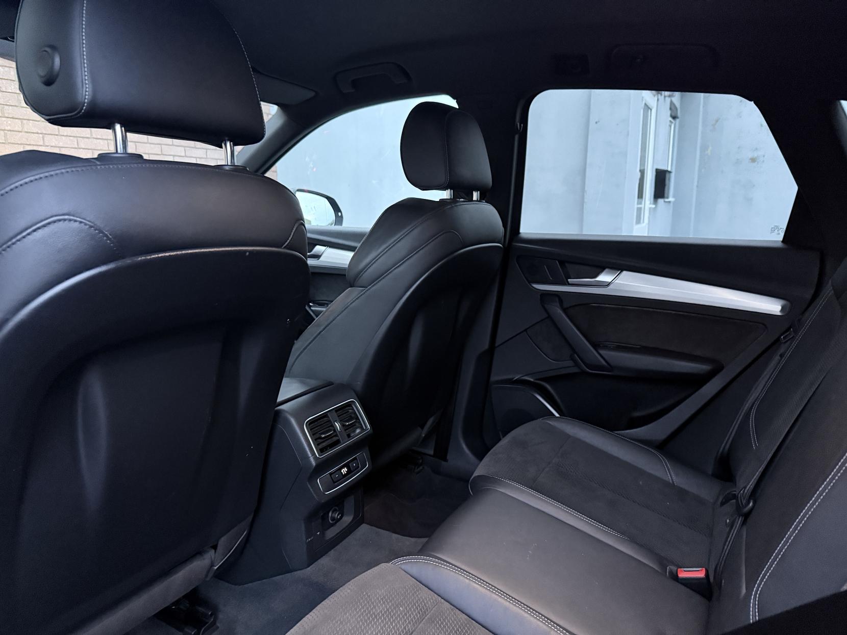 Audi Q5 2.0 TFSI 45 S line SUV 5dr Petrol S Tronic quattro Euro 6 (s/s) (245 ps)