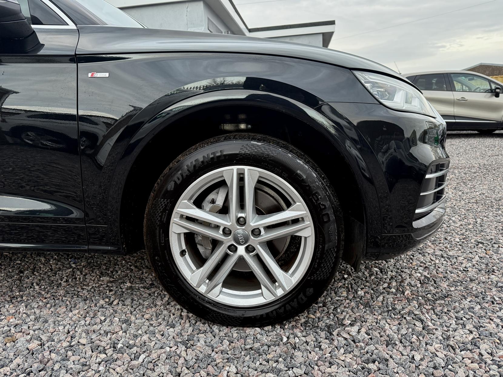 Audi Q5 2.0 TFSI 45 S line SUV 5dr Petrol S Tronic quattro Euro 6 (s/s) (245 ps)