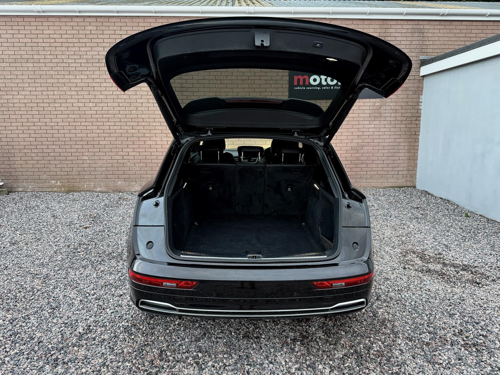 Audi Q5 2.0 TFSI 45 S line SUV 5dr Petrol S Tronic quattro Euro 6 (s/s) (245 ps)