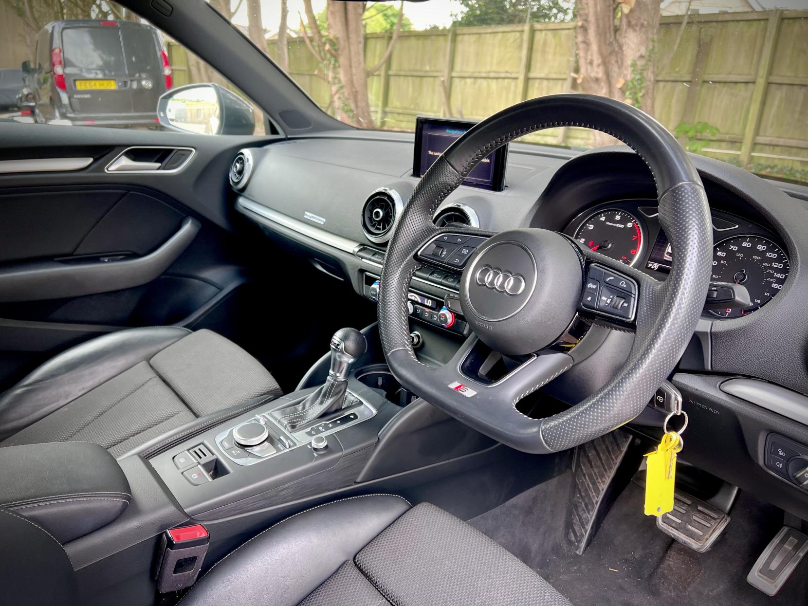 Audi A3 1.5 TFSI CoD S line Sportback 5dr Petrol S Tronic Euro 6 (s/s) (150 ps)