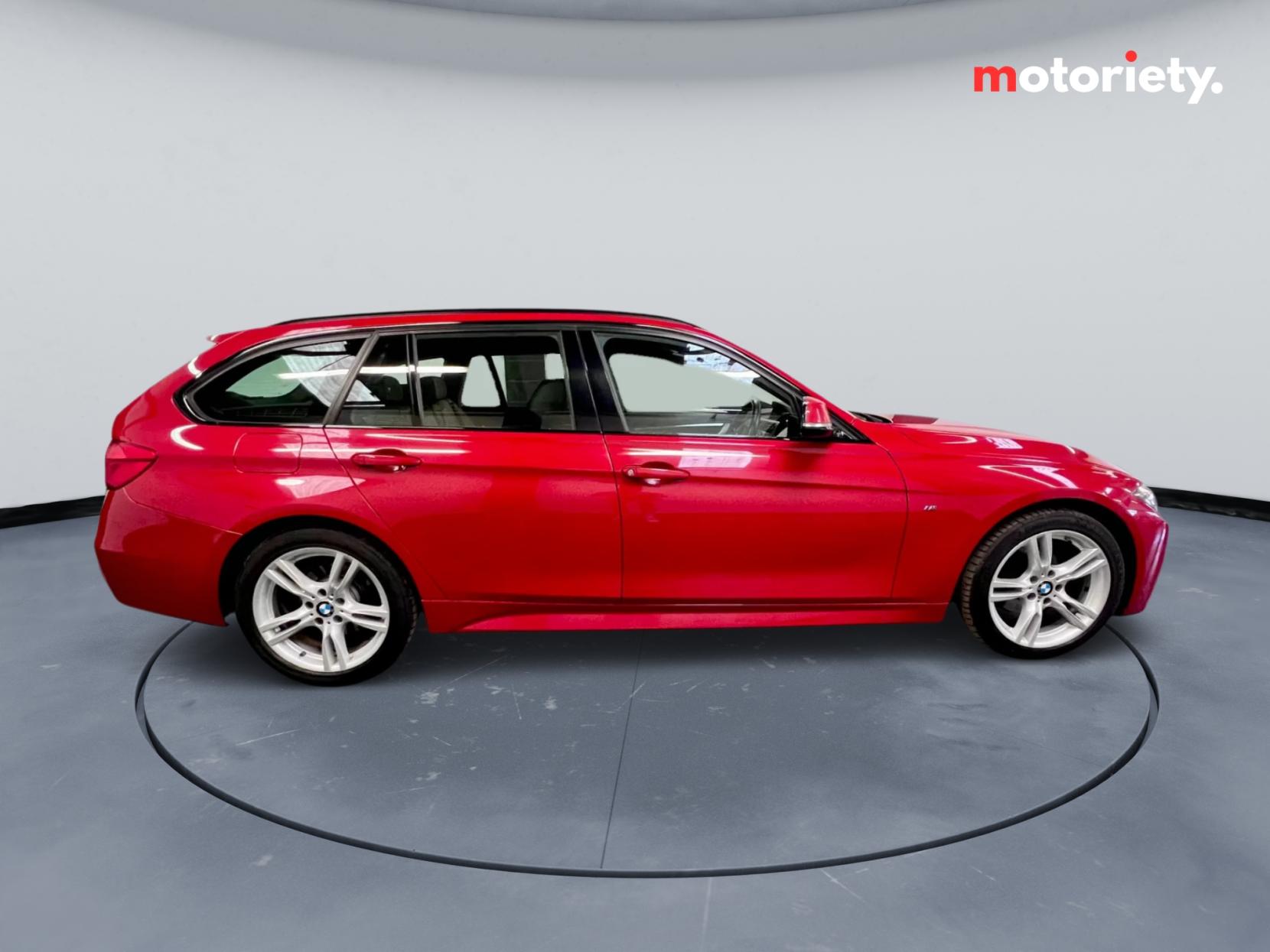 BMW 3 Series 2.0 320i M Sport Touring 5dr Petrol Auto xDrive Euro 6 (s/s) (184 ps)
