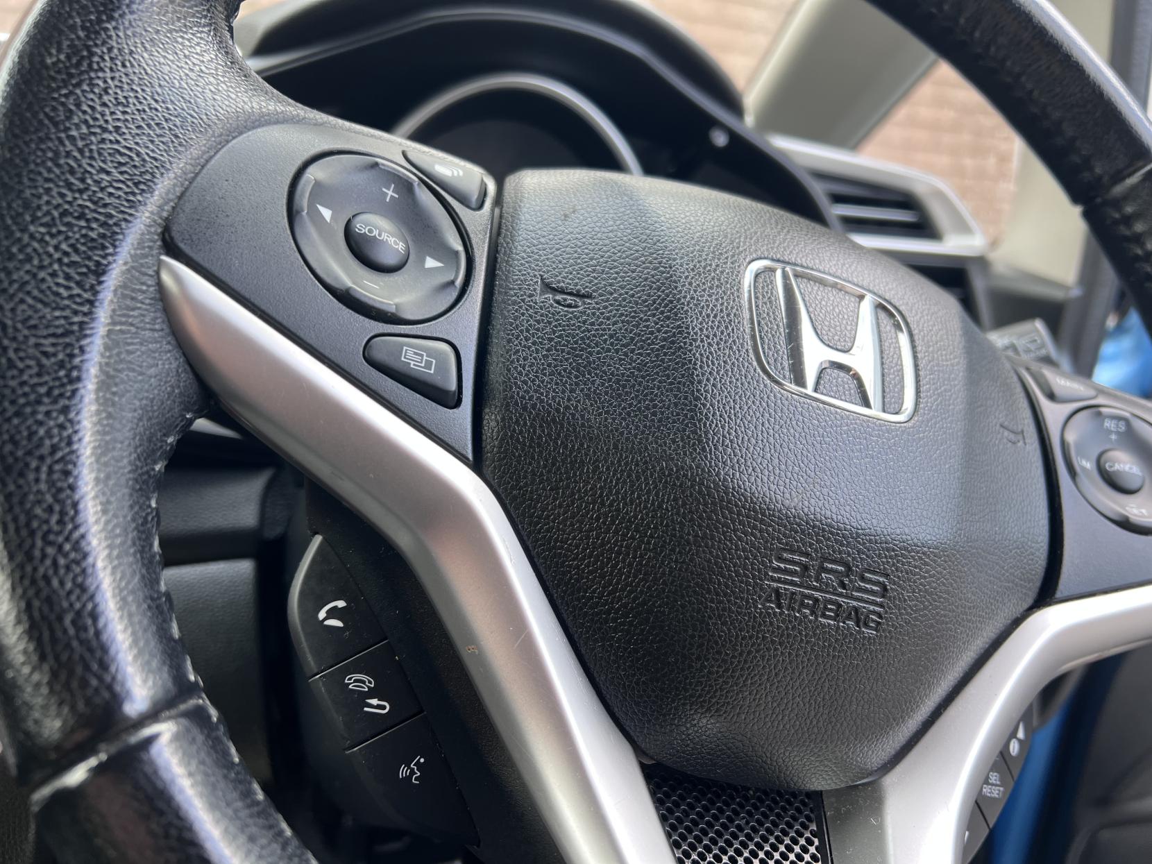 Honda Jazz 1.3 i-VTEC EX Navi Hatchback 5dr Petrol CVT Euro 6 (s/s) (102 ps)