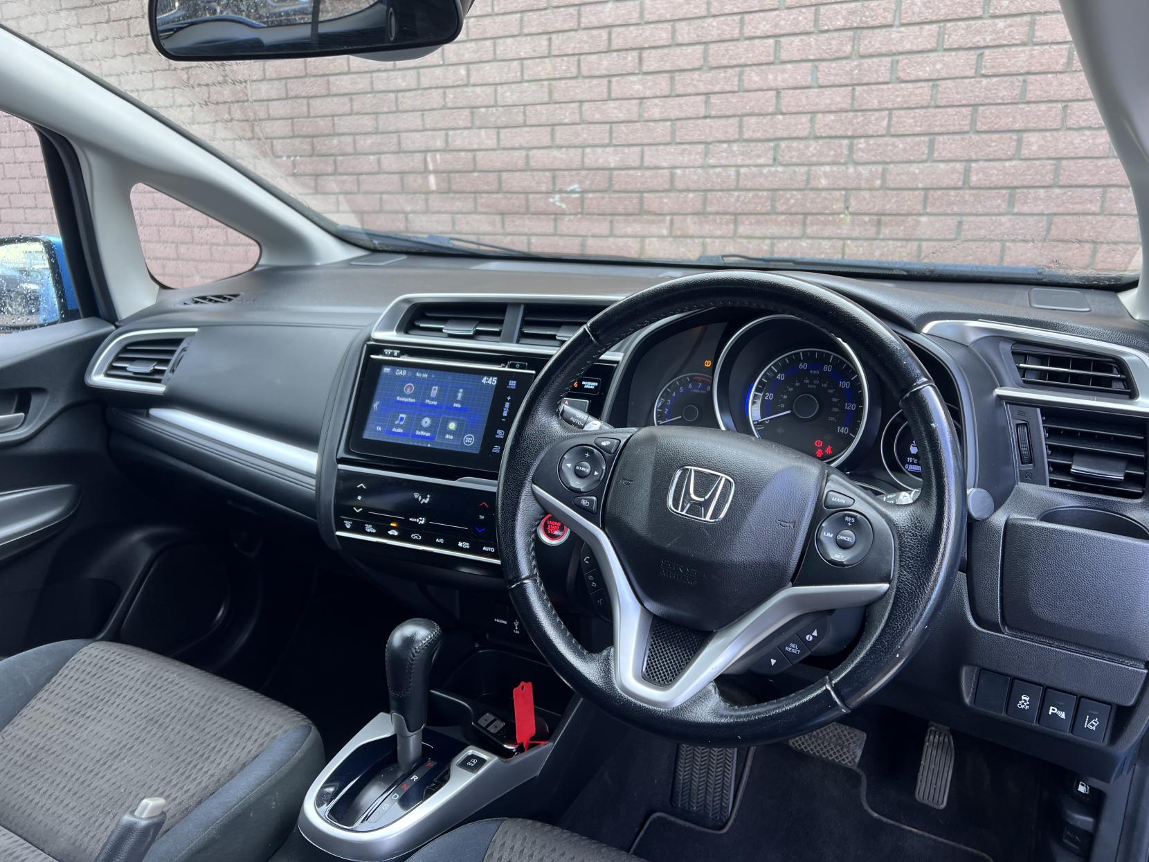 Honda Jazz 1.3 i-VTEC EX Navi Hatchback 5dr Petrol CVT Euro 6 (s/s) (102 ps)