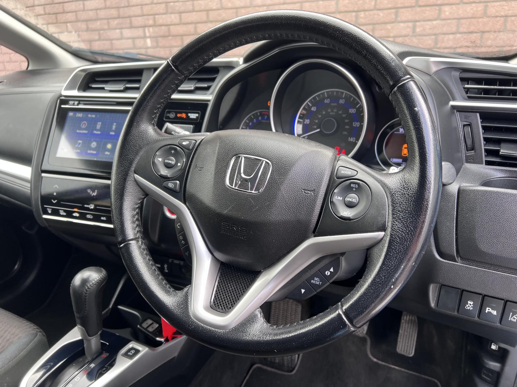 Honda Jazz 1.3 i-VTEC EX Navi Hatchback 5dr Petrol CVT Euro 6 (s/s) (102 ps)
