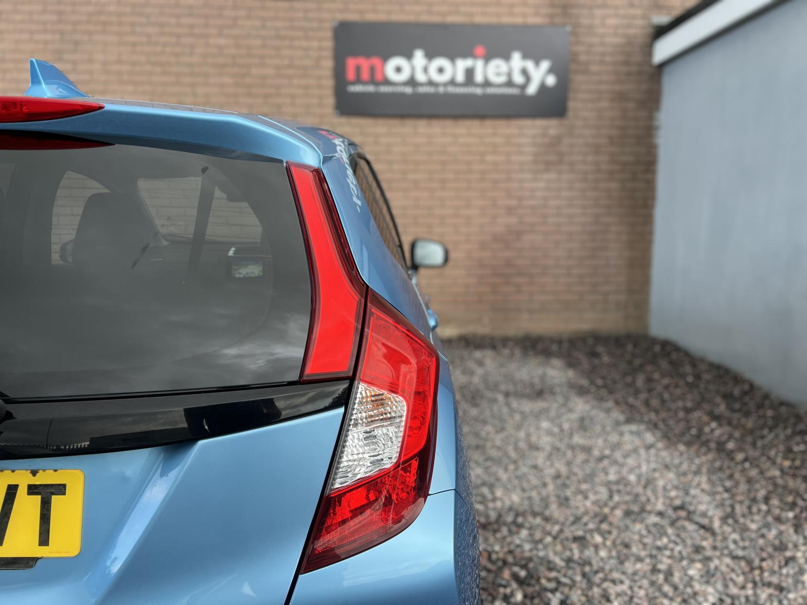 Honda Jazz 1.3 i-VTEC EX Navi Hatchback 5dr Petrol CVT Euro 6 (s/s) (102 ps)