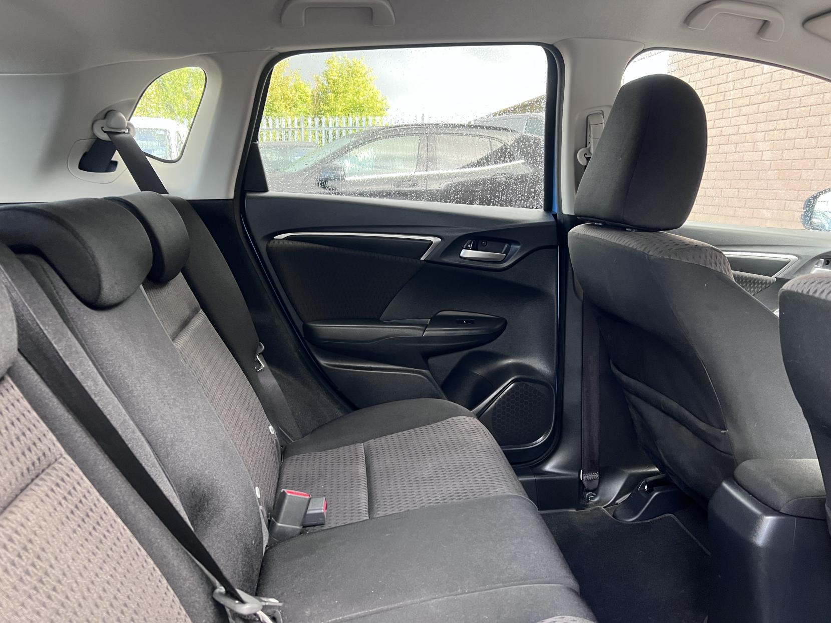 Honda Jazz 1.3 i-VTEC EX Navi Hatchback 5dr Petrol CVT Euro 6 (s/s) (102 ps)