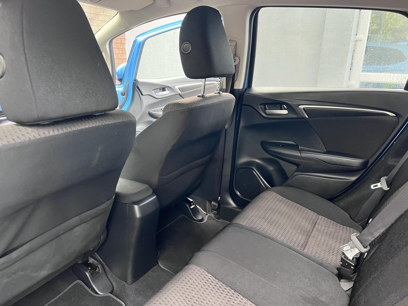 Honda Jazz 1.3 i-VTEC EX Navi Hatchback 5dr Petrol CVT Euro 6 (s/s) (102 ps)