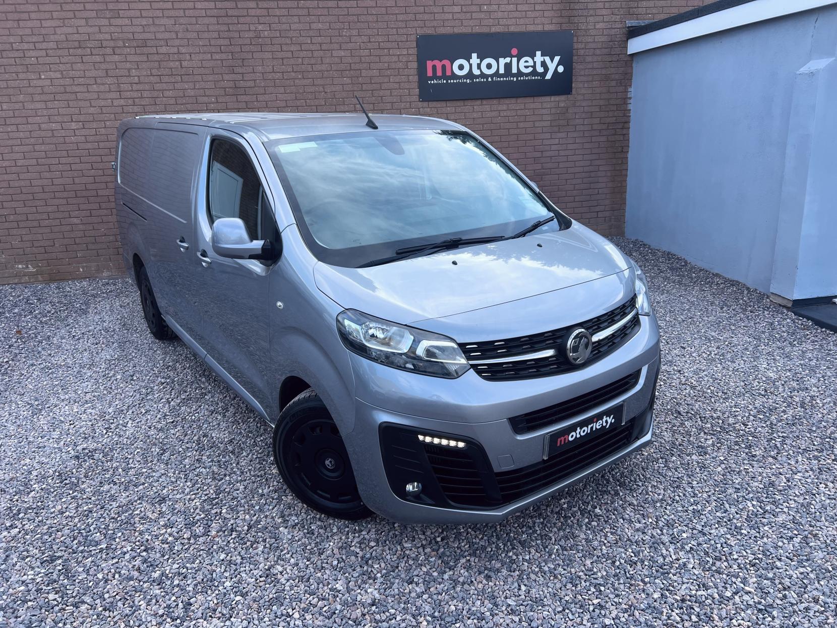 Vauxhall Vivaro 2.0 Turbo D 3100 Sportive Panel Van 5dr Diesel Manual L2 H1 Euro 6 (s/s) (150 ps)