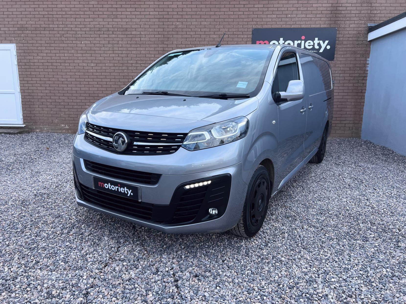 Vauxhall Vivaro 2.0 Turbo D 3100 Sportive Panel Van 5dr Diesel Manual L2 H1 Euro 6 (s/s) (150 ps)