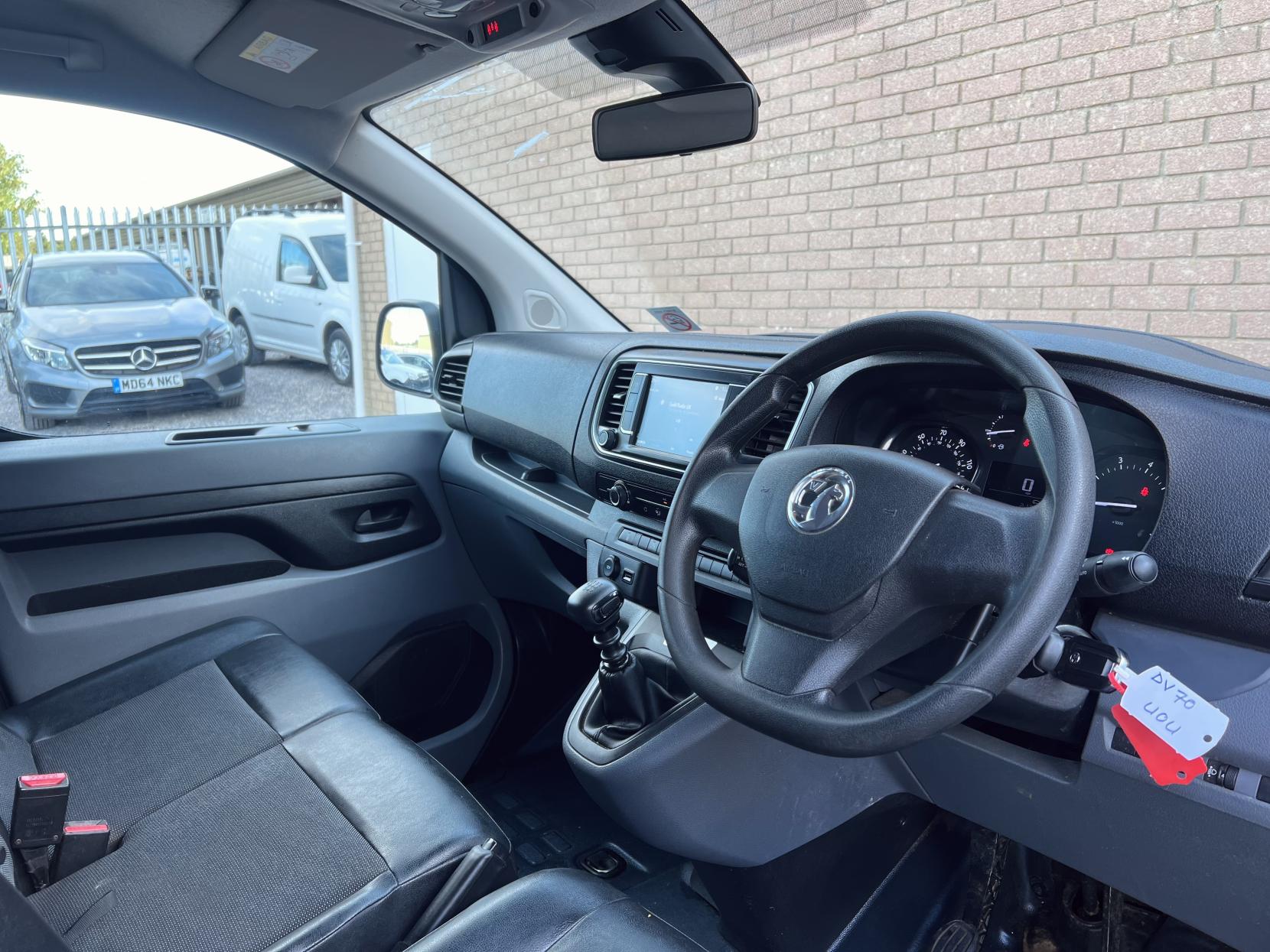 Vauxhall Vivaro 2.0 Turbo D 3100 Sportive Panel Van 5dr Diesel Manual L2 H1 Euro 6 (s/s) (150 ps)