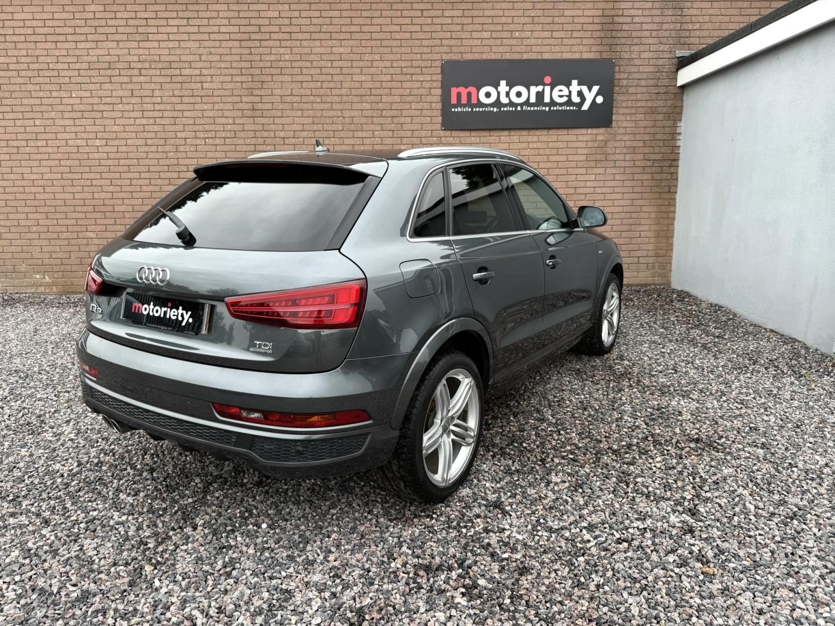 Audi Q3 2.0 TDI S line Plus SUV 5dr Diesel Manual quattro Euro 6 (s/s) (150 ps)