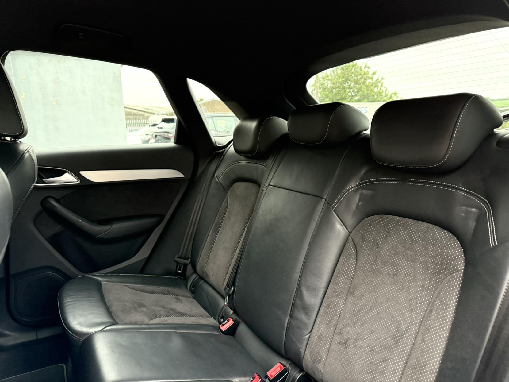 Audi Q3 2.0 TDI S line Plus SUV 5dr Diesel Manual quattro Euro 6 (s/s) (150 ps)