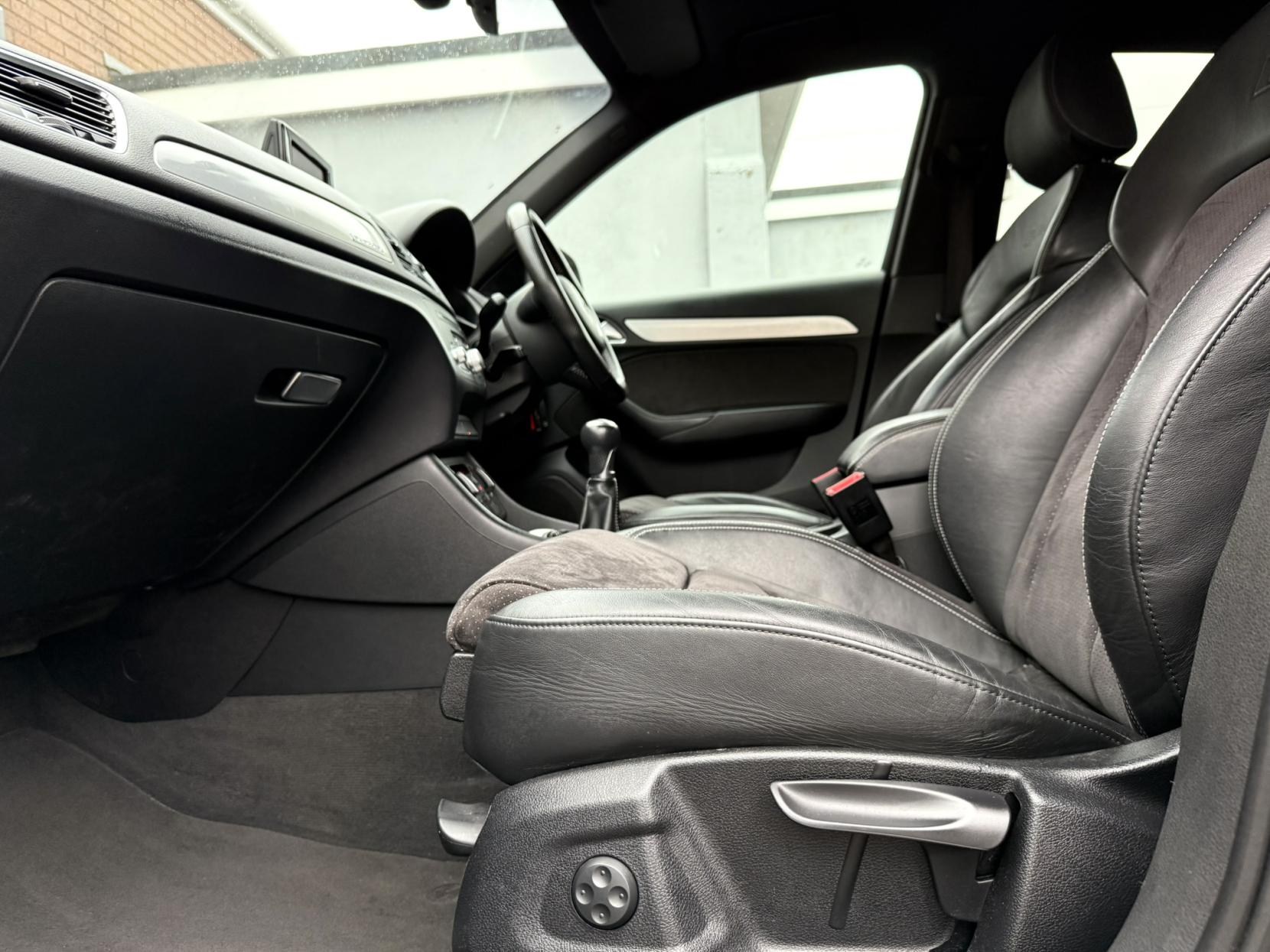 Audi Q3 2.0 TDI S line Plus SUV 5dr Diesel Manual quattro Euro 6 (s/s) (150 ps)