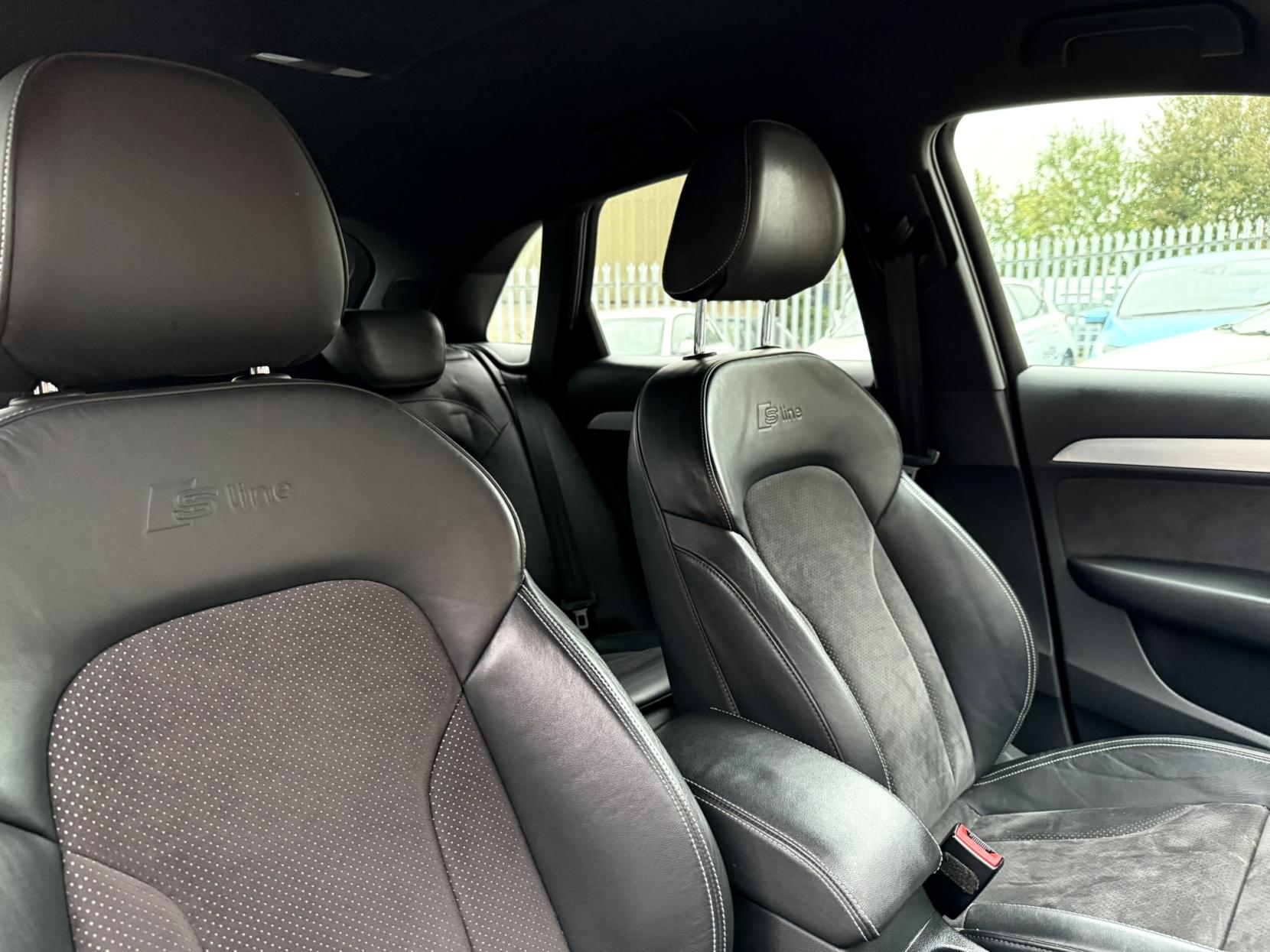 Audi Q3 2.0 TDI S line Plus SUV 5dr Diesel Manual quattro Euro 6 (s/s) (150 ps)