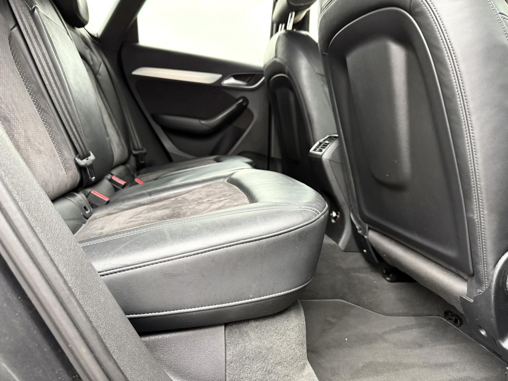 Audi Q3 2.0 TDI S line Plus SUV 5dr Diesel Manual quattro Euro 6 (s/s) (150 ps)