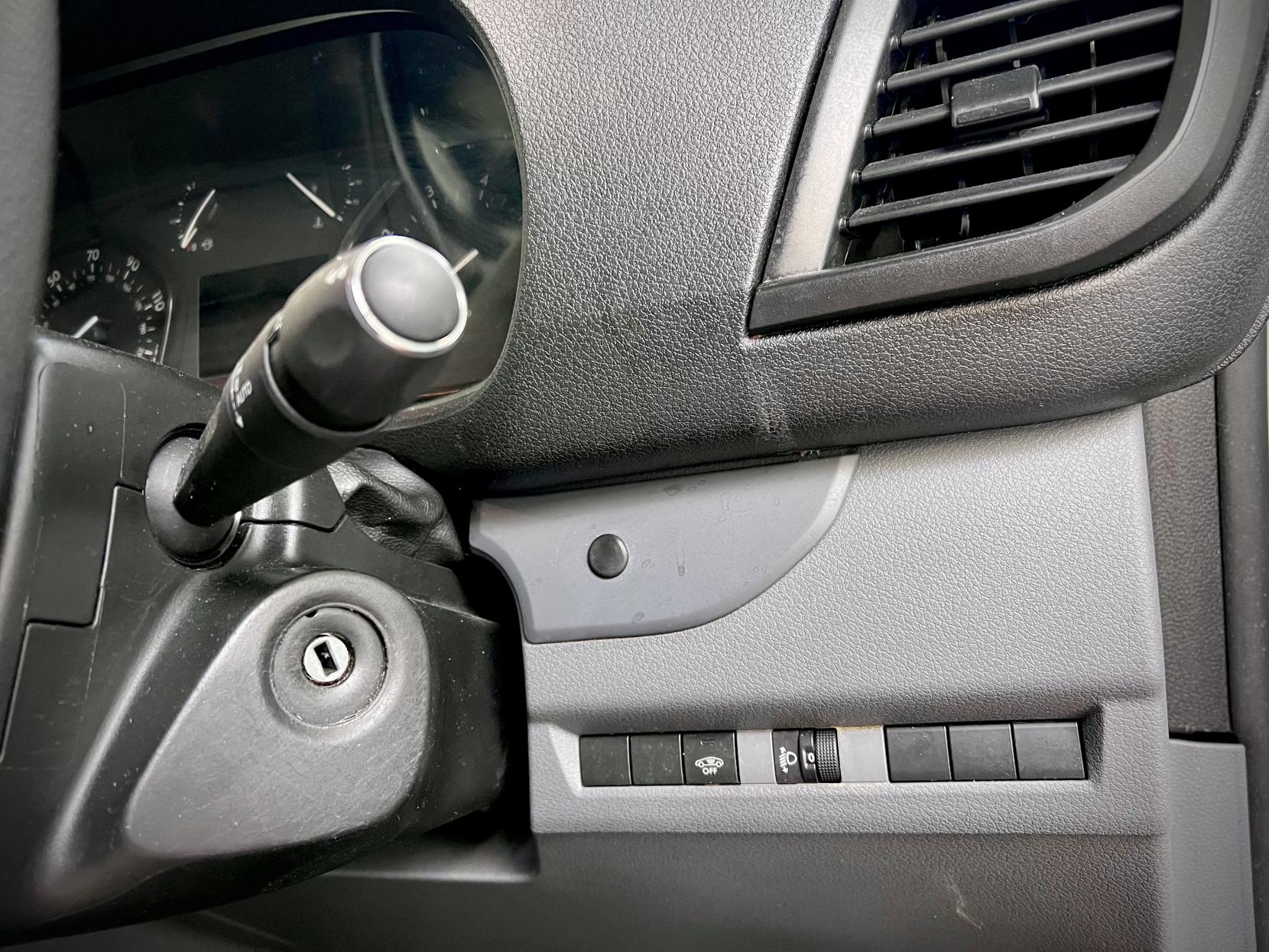 Vauxhall Vivaro 1.5 Turbo D 2900 Sportive Panel Van 5dr Diesel Manual L2 H1 Euro 6 (s/s) (100 ps)