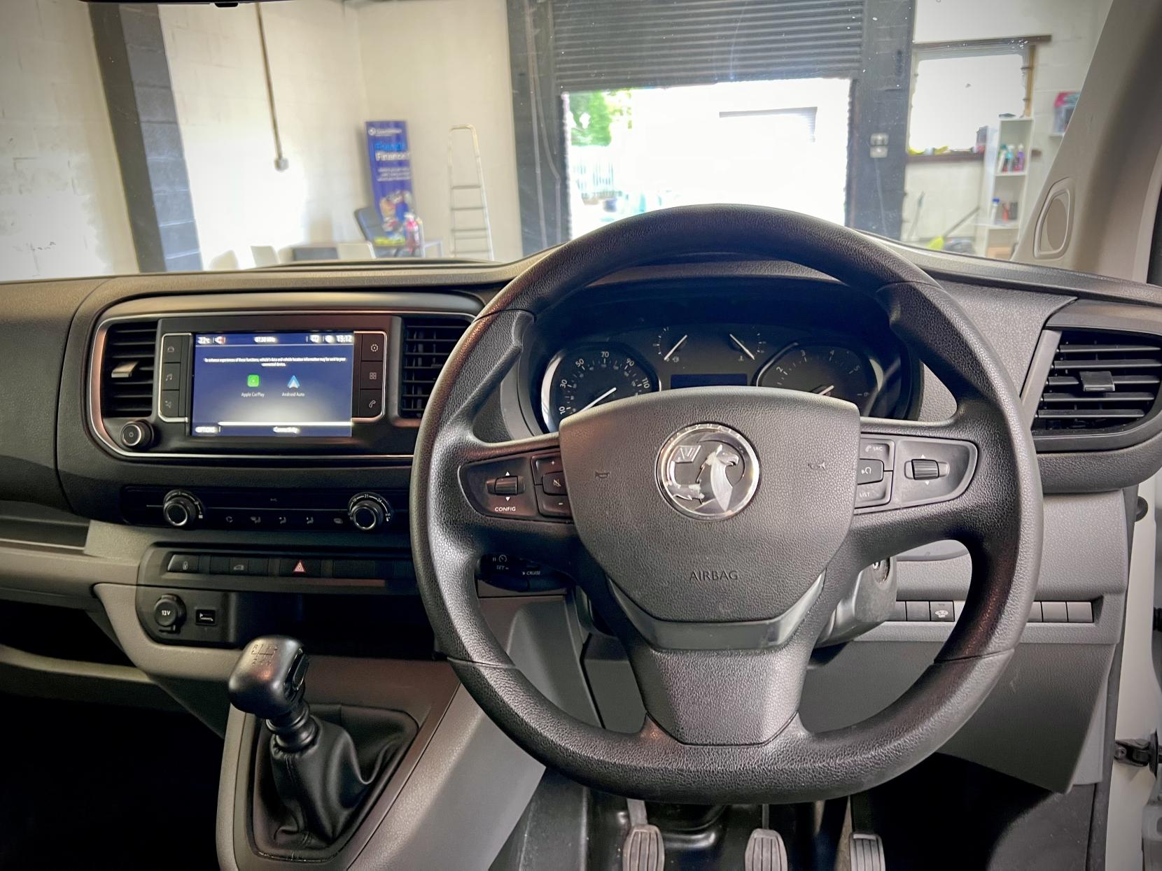 Vauxhall Vivaro 1.5 Turbo D 2900 Sportive Panel Van 5dr Diesel Manual L2 H1 Euro 6 (s/s) (100 ps)