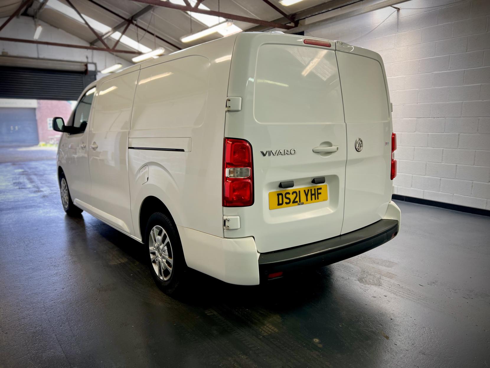 Vauxhall Vivaro 1.5 Turbo D 2900 Sportive Panel Van 5dr Diesel Manual L2 H1 Euro 6 (s/s) (100 ps)