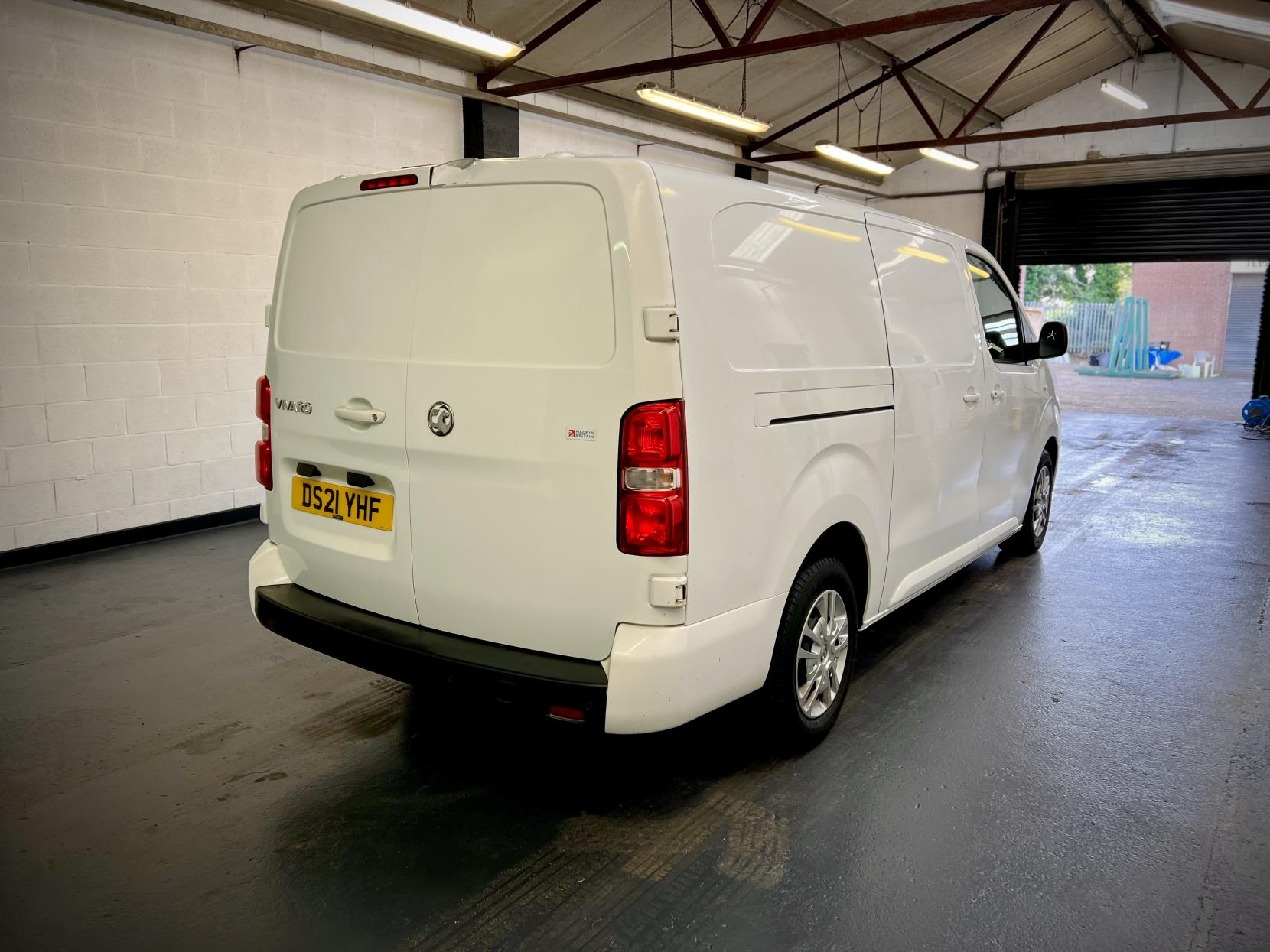 Vauxhall Vivaro 1.5 Turbo D 2900 Sportive Panel Van 5dr Diesel Manual L2 H1 Euro 6 (s/s) (100 ps)