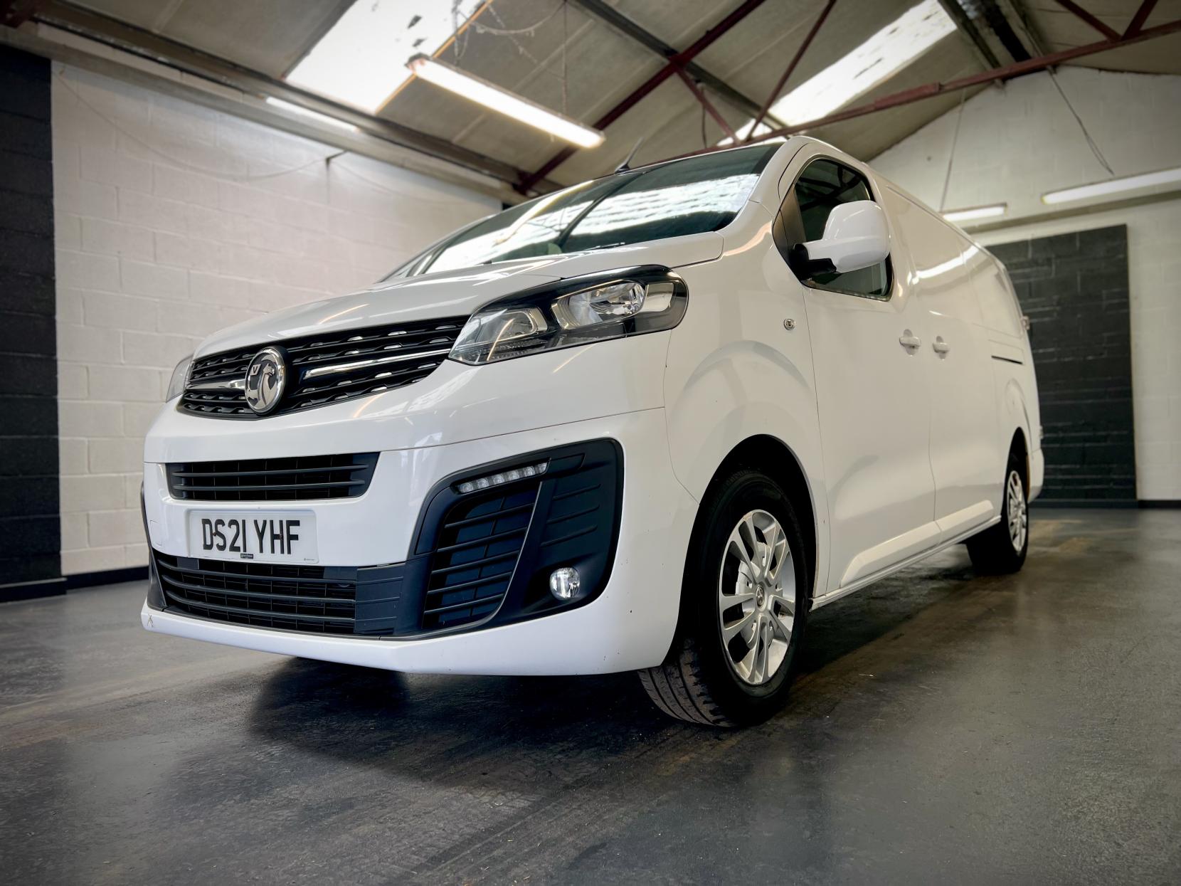 Vauxhall Vivaro 1.5 Turbo D 2900 Sportive Panel Van 5dr Diesel Manual L2 H1 Euro 6 (s/s) (100 ps)