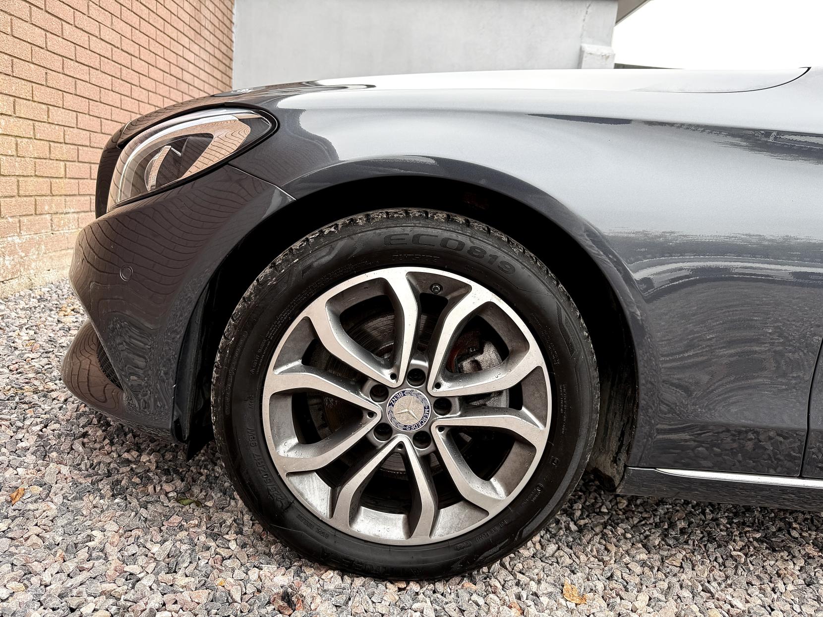 Mercedes-Benz C Class 2.0 C200 Sport (Premium) Saloon 4dr Petrol 7G-Tronic+ Euro 6 (s/s) (184 ps)