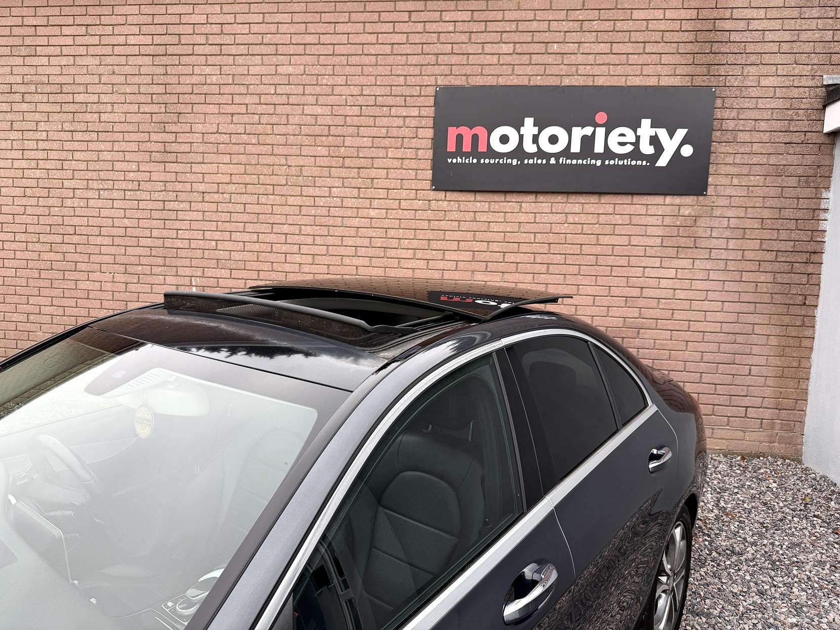 Mercedes-Benz C Class 2.0 C200 Sport (Premium) Saloon 4dr Petrol 7G-Tronic+ Euro 6 (s/s) (184 ps)