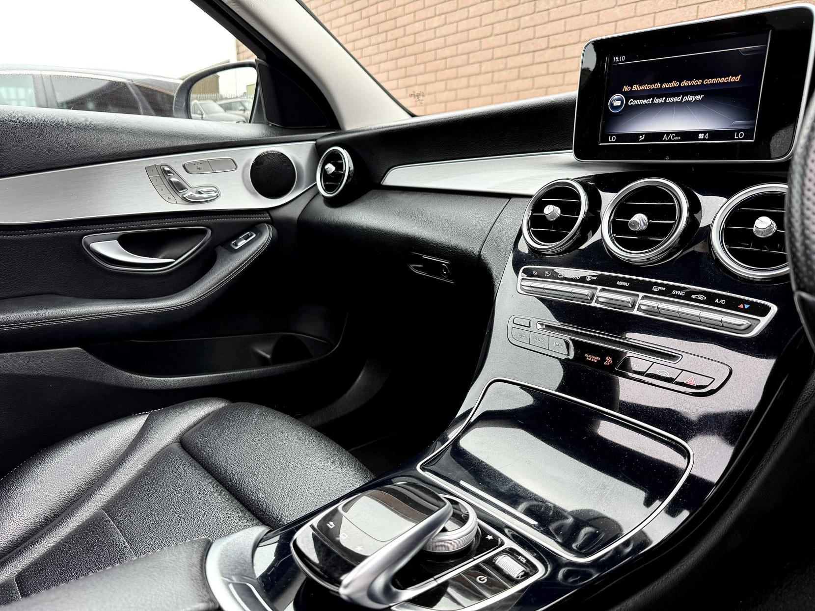 Mercedes-Benz C Class 2.0 C200 Sport (Premium) Saloon 4dr Petrol 7G-Tronic+ Euro 6 (s/s) (184 ps)