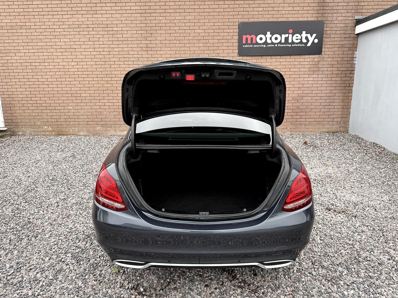 Mercedes-Benz C Class 2.0 C200 Sport (Premium) Saloon 4dr Petrol 7G-Tronic+ Euro 6 (s/s) (184 ps)