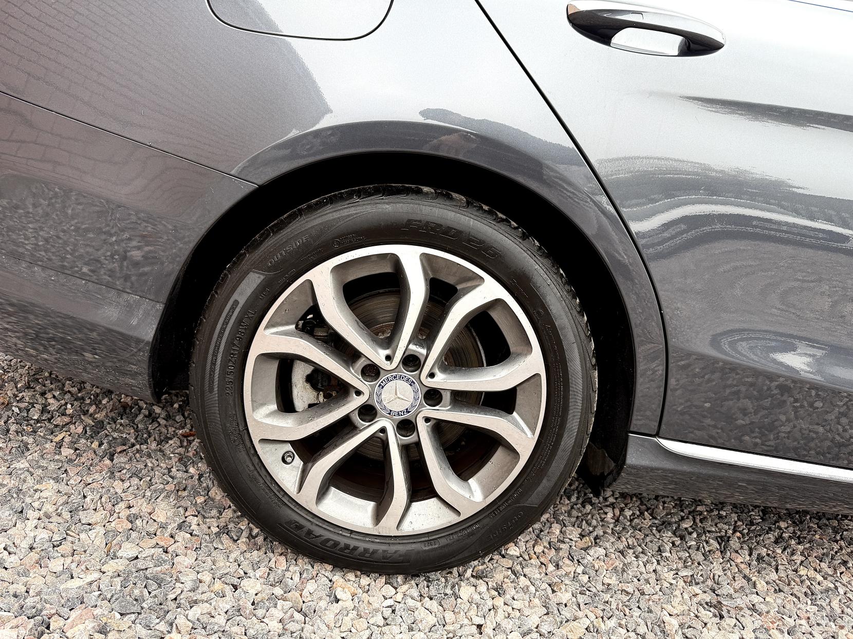 Mercedes-Benz C Class 2.0 C200 Sport (Premium) Saloon 4dr Petrol 7G-Tronic+ Euro 6 (s/s) (184 ps)