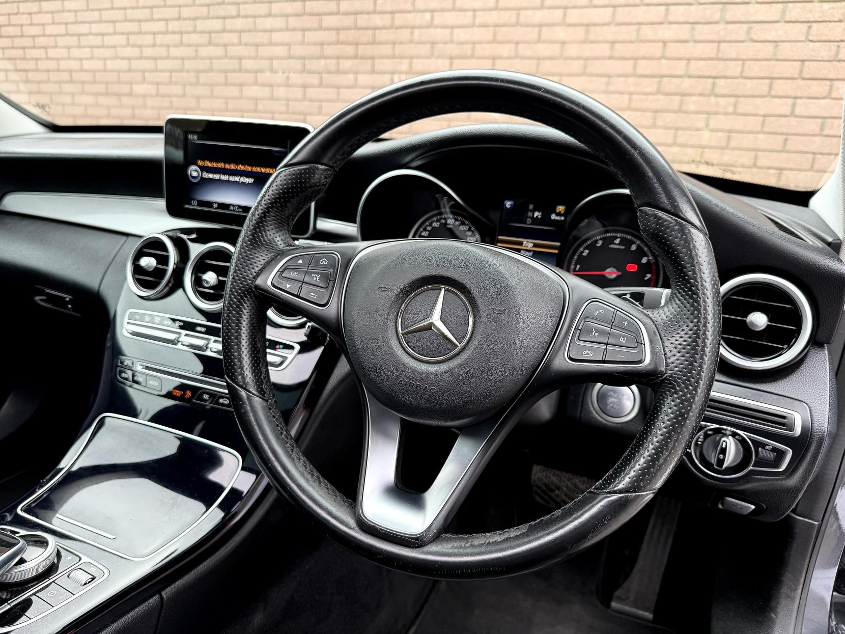Mercedes-Benz C Class 2.0 C200 Sport (Premium) Saloon 4dr Petrol 7G-Tronic+ Euro 6 (s/s) (184 ps)
