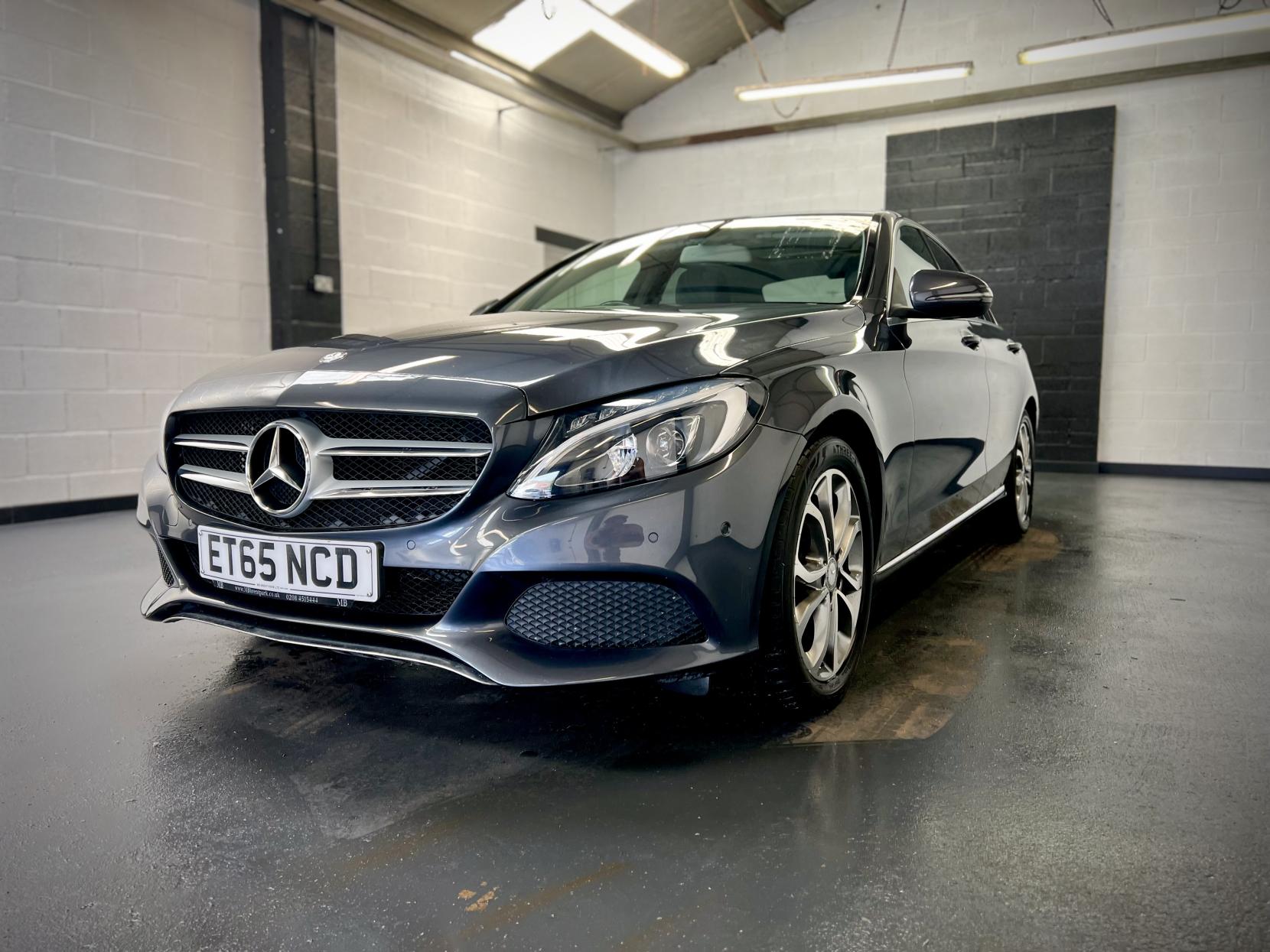 Mercedes-Benz C Class 2.0 C200 Sport (Premium) Saloon 4dr Petrol 7G-Tronic+ Euro 6 (s/s) (184 ps)