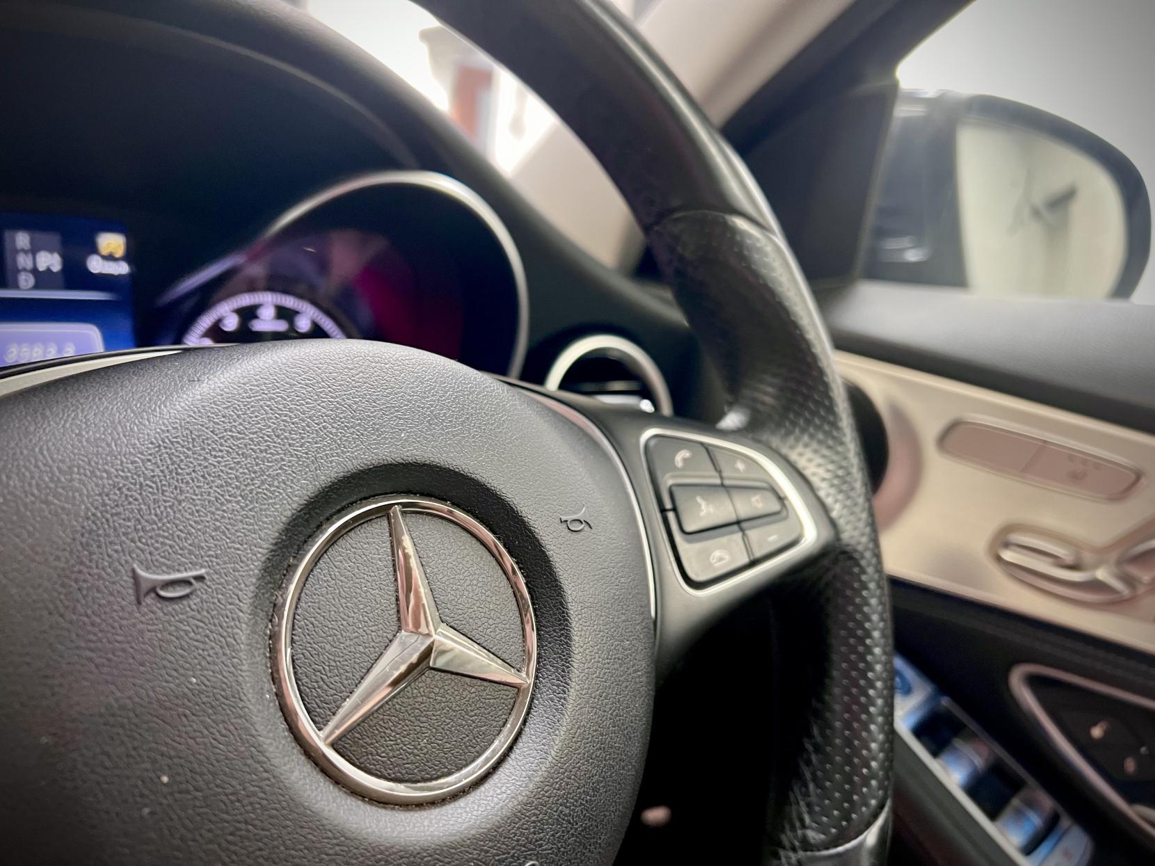 Mercedes-Benz C Class 2.0 C200 Sport (Premium) Saloon 4dr Petrol 7G-Tronic+ Euro 6 (s/s) (184 ps)