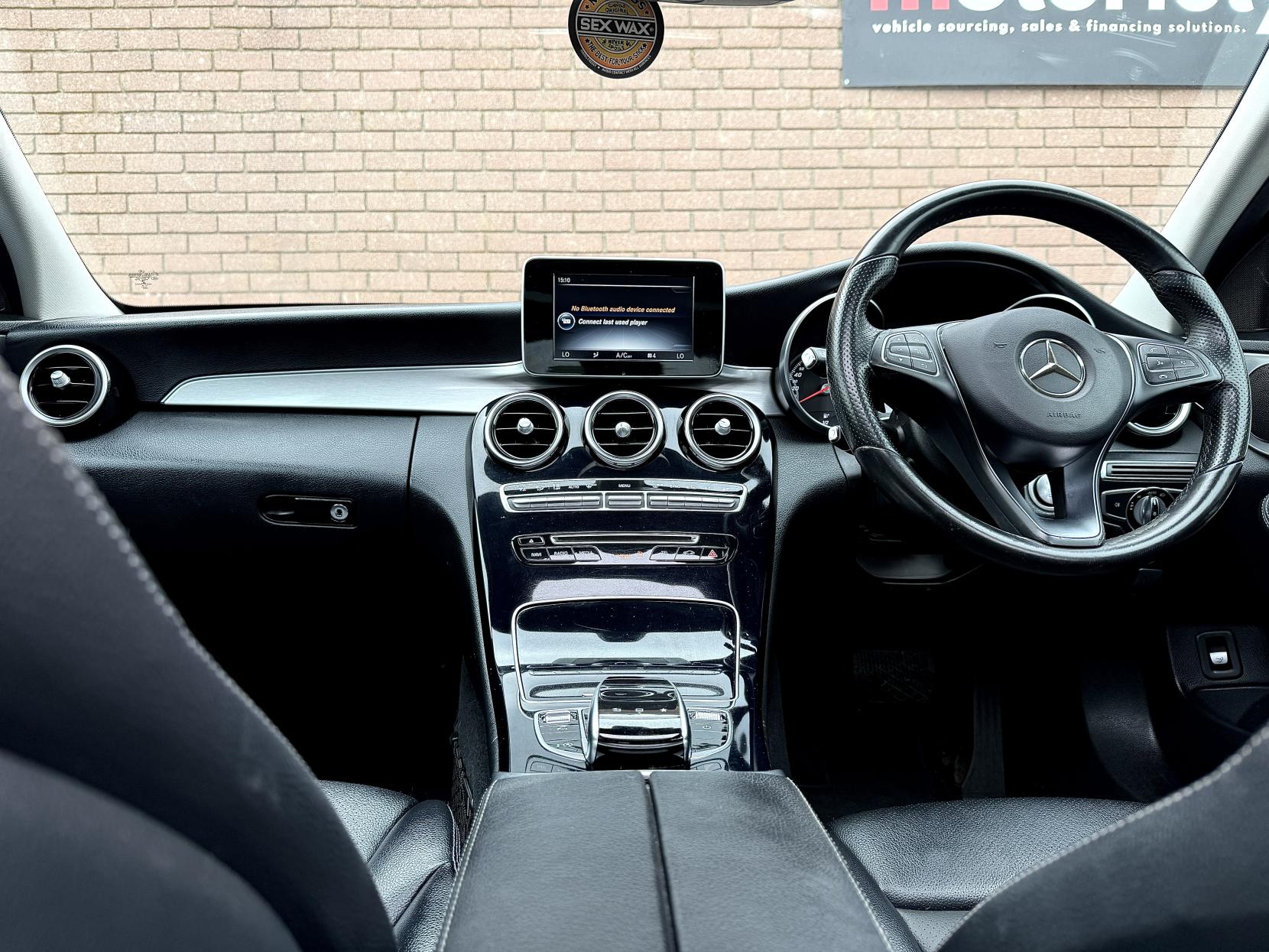 Mercedes-Benz C Class 2.0 C200 Sport (Premium) Saloon 4dr Petrol 7G-Tronic+ Euro 6 (s/s) (184 ps)