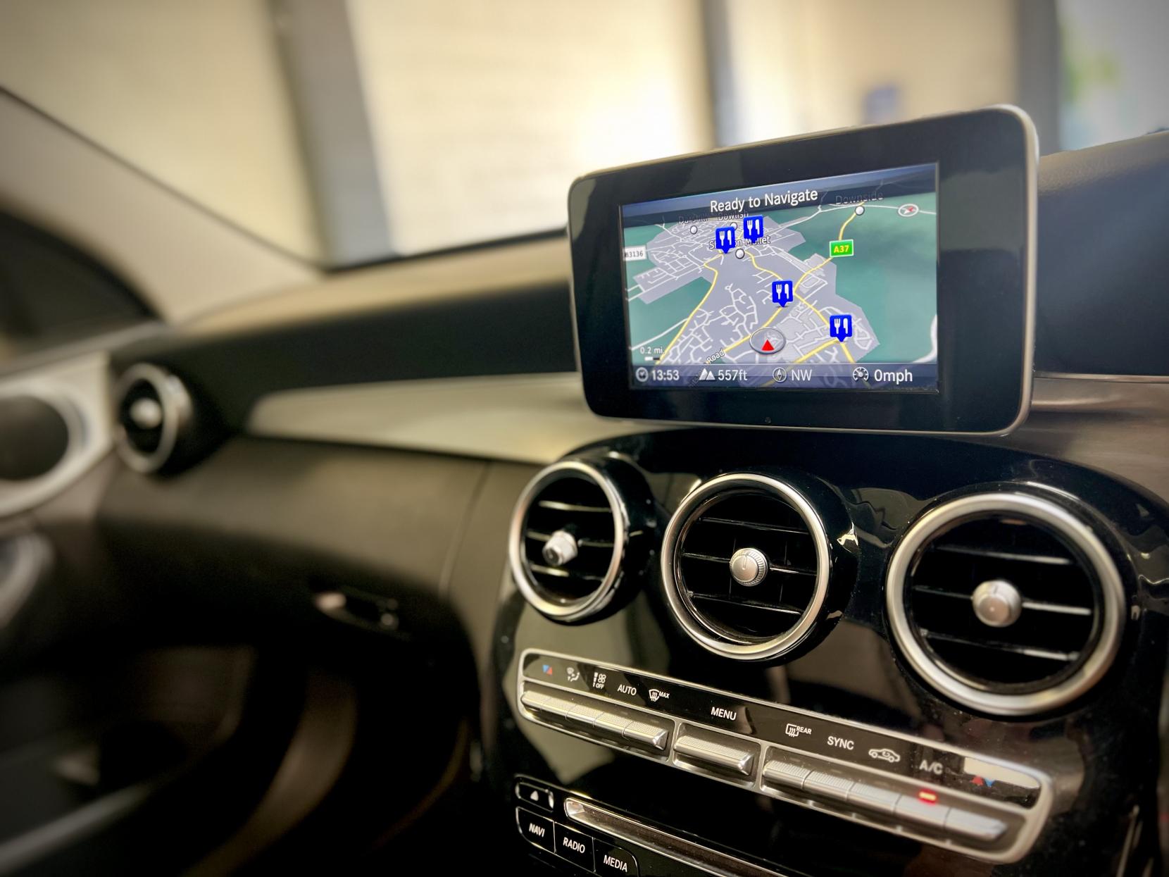 Mercedes-Benz C Class 2.0 C200 Sport (Premium) Saloon 4dr Petrol 7G-Tronic+ Euro 6 (s/s) (184 ps)