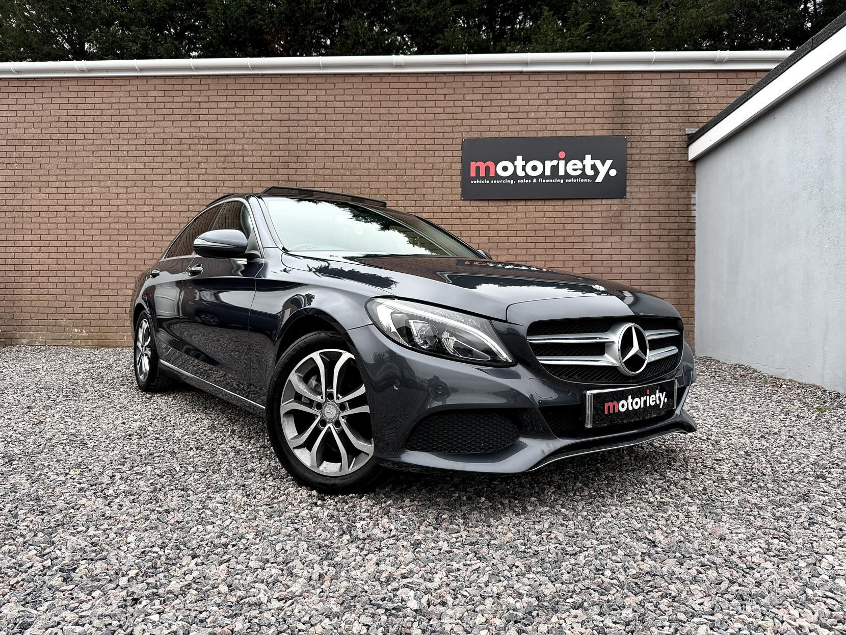 Mercedes-Benz C Class 2.0 C200 Sport (Premium) Saloon 4dr Petrol 7G-Tronic+ Euro 6 (s/s) (184 ps)