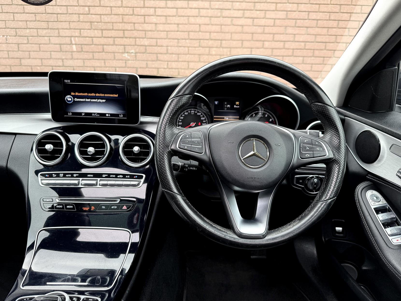 Mercedes-Benz C Class 2.0 C200 Sport (Premium) Saloon 4dr Petrol 7G-Tronic+ Euro 6 (s/s) (184 ps)